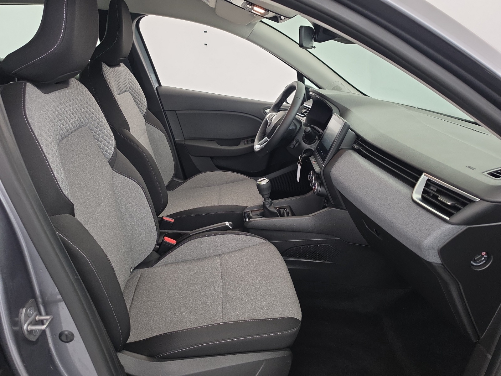 Vente en ligne Renault Clio 5 Clio TCe 90 au prix de 14 490 €