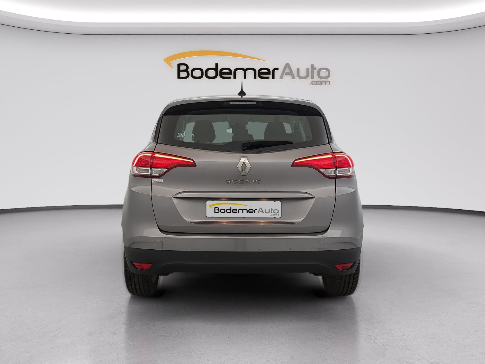 Vente en ligne Renault Scenic 4 Scenic dCi 110 Energy au prix de 13 990 €