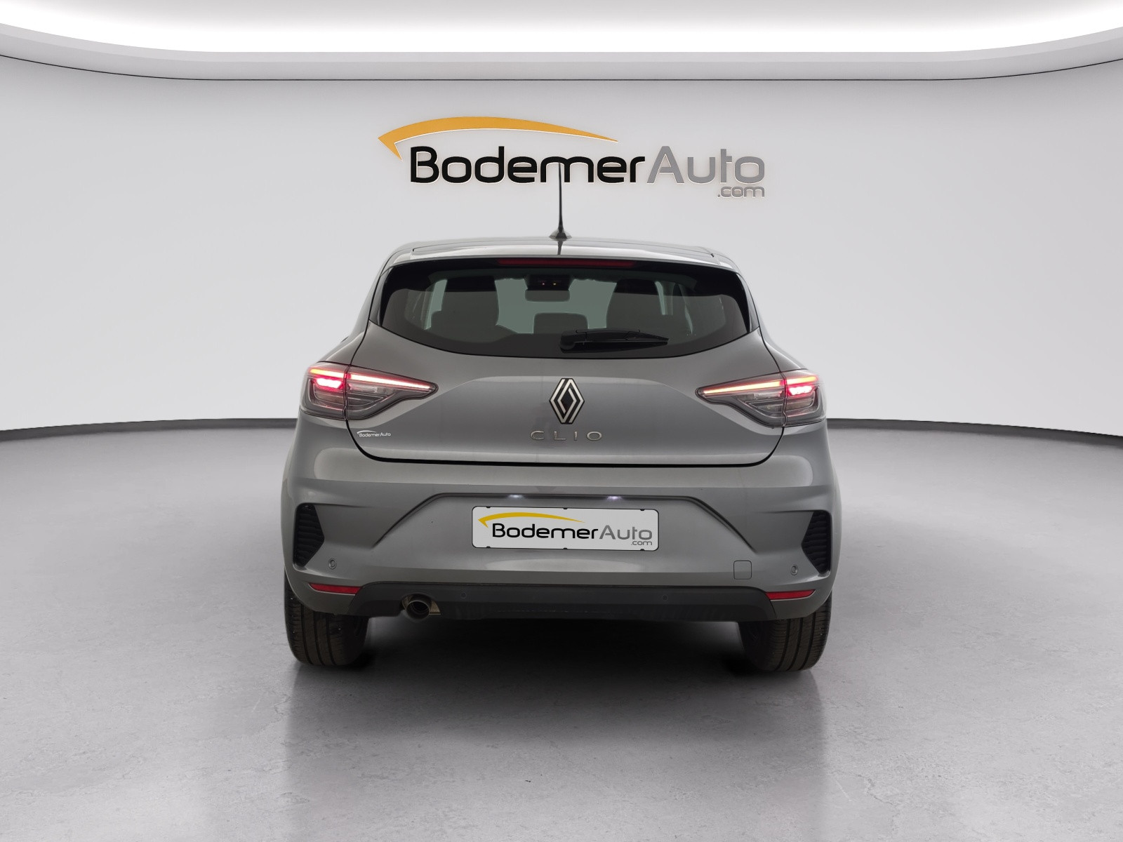 Vente en ligne Renault Clio 5 Clio TCe 90 au prix de 15 490 €