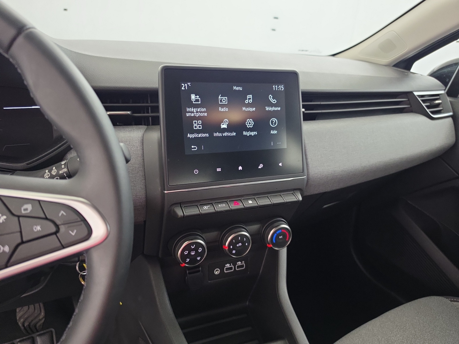 Vente en ligne Renault Clio 5 Clio TCe 90 au prix de 15 490 €