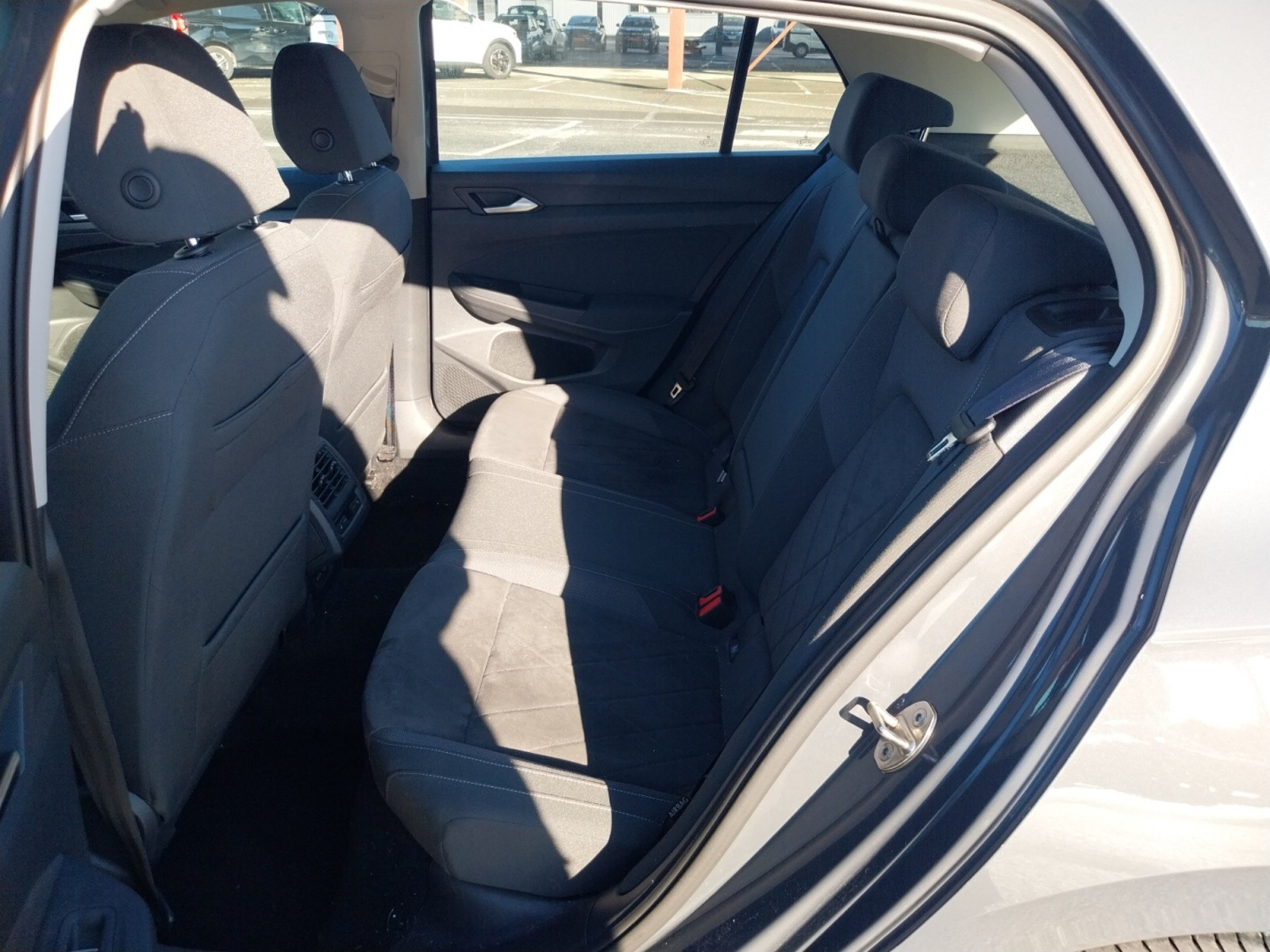 Vente en ligne Volkswagen Golf  1.5 eTSI OPF 150 DSG7 au prix de 19 990 €