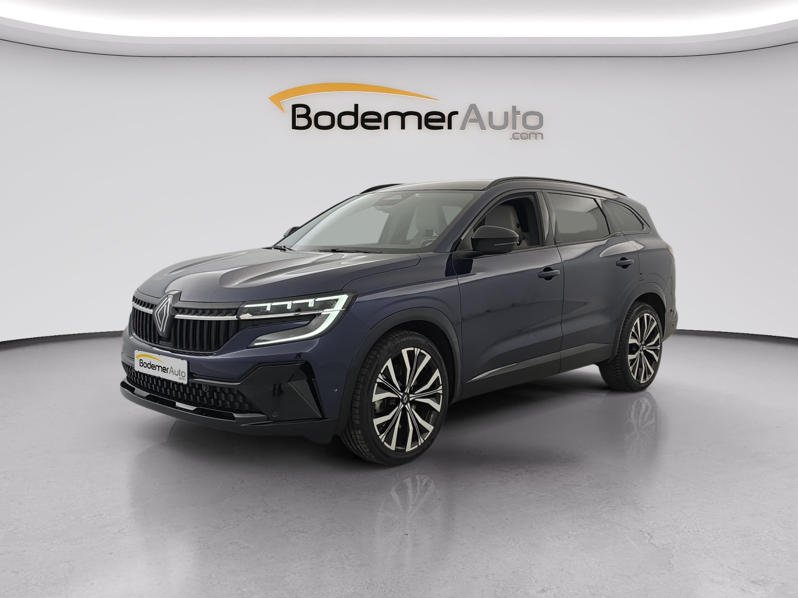 Renault Espace Espace E-Tech hybrid 200 occasion de 2023 en vente à Auray
