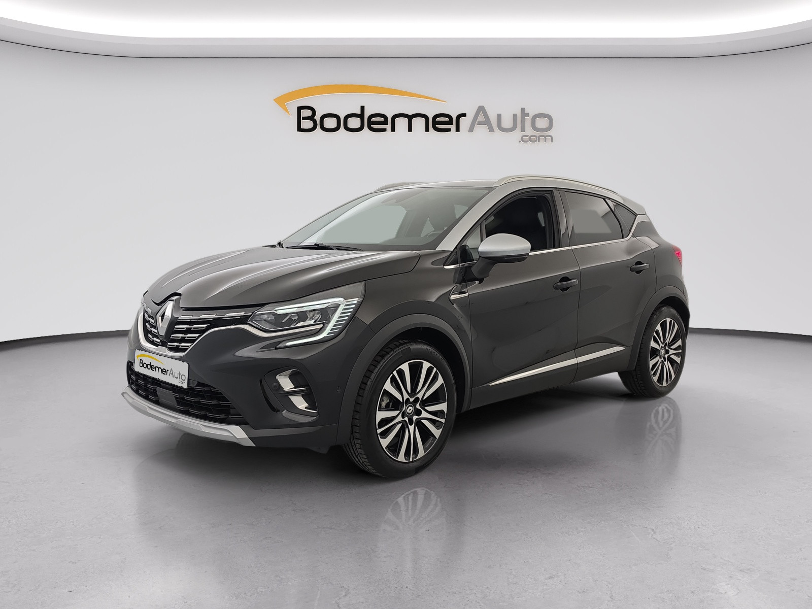 Renault Captur  E-Tech full hybrid 145 occasion de 2023 en vente à Auray