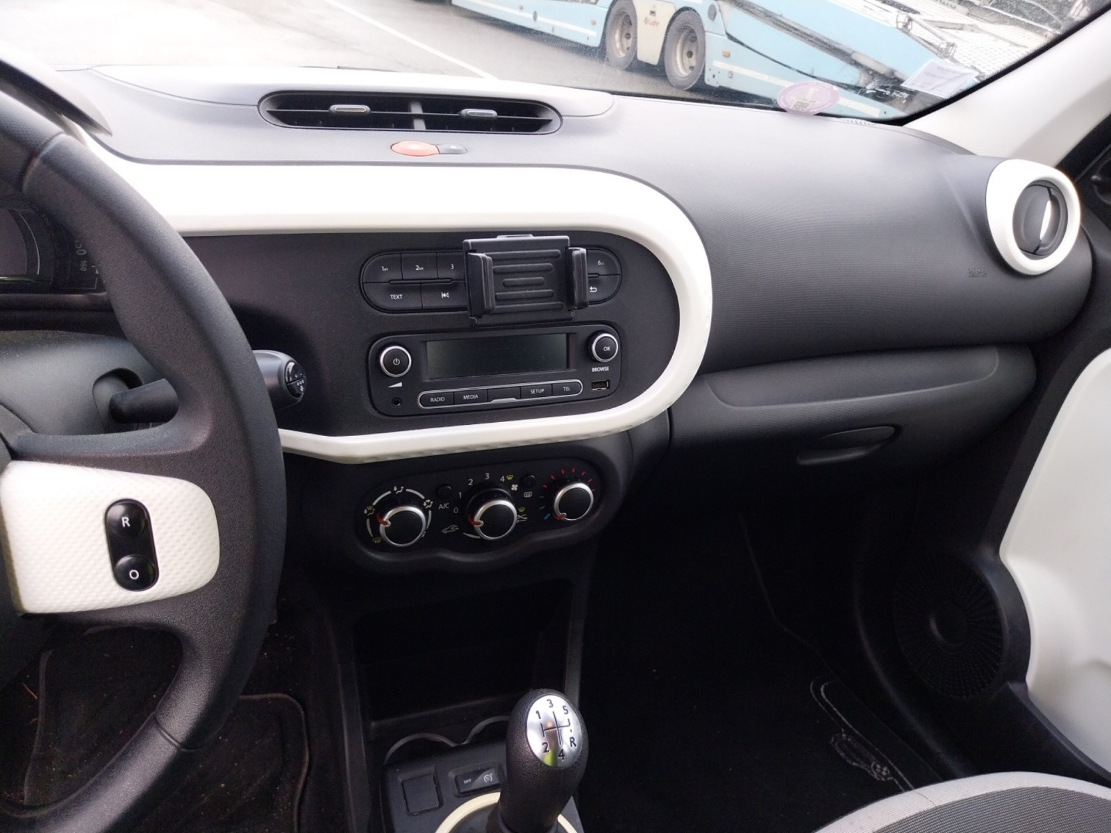Vente en ligne Renault Twingo 3  1.0 SCe 70 eco2 au prix de 7 990 €