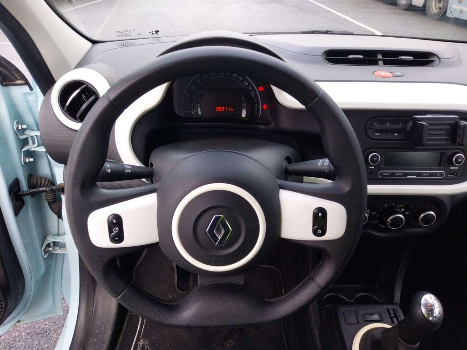 Vente en ligne Renault Twingo 3  1.0 SCe 70 eco2 au prix de 7 990 €
