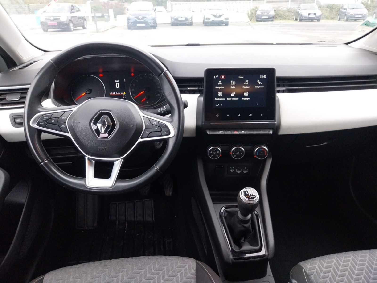 Vente en ligne Renault Clio 5 Clio TCe 100 GPL au prix de 13 990 €
