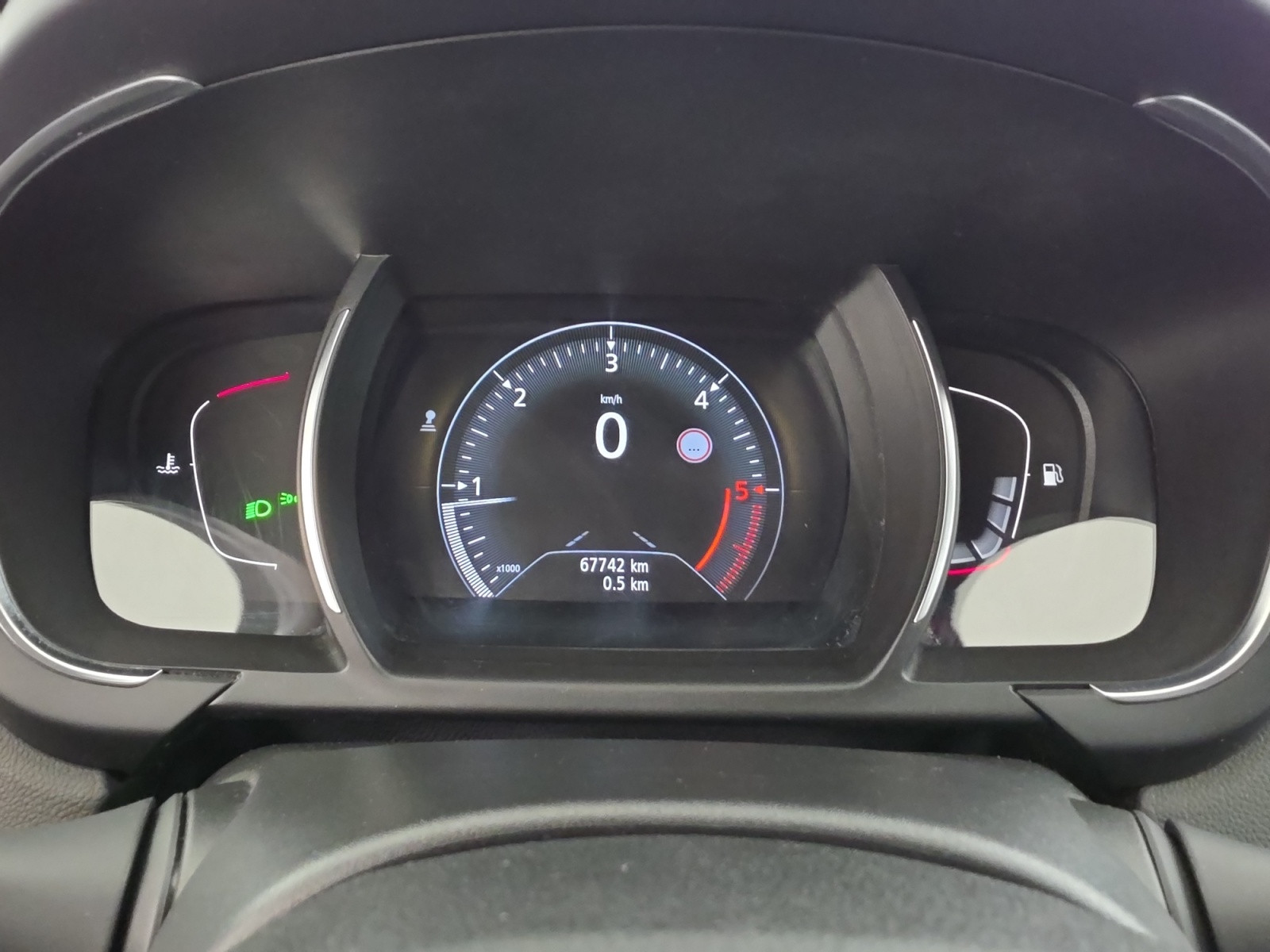 Vente en ligne Renault Scenic 4 Scenic dCi 110 Energy au prix de 13 990 €