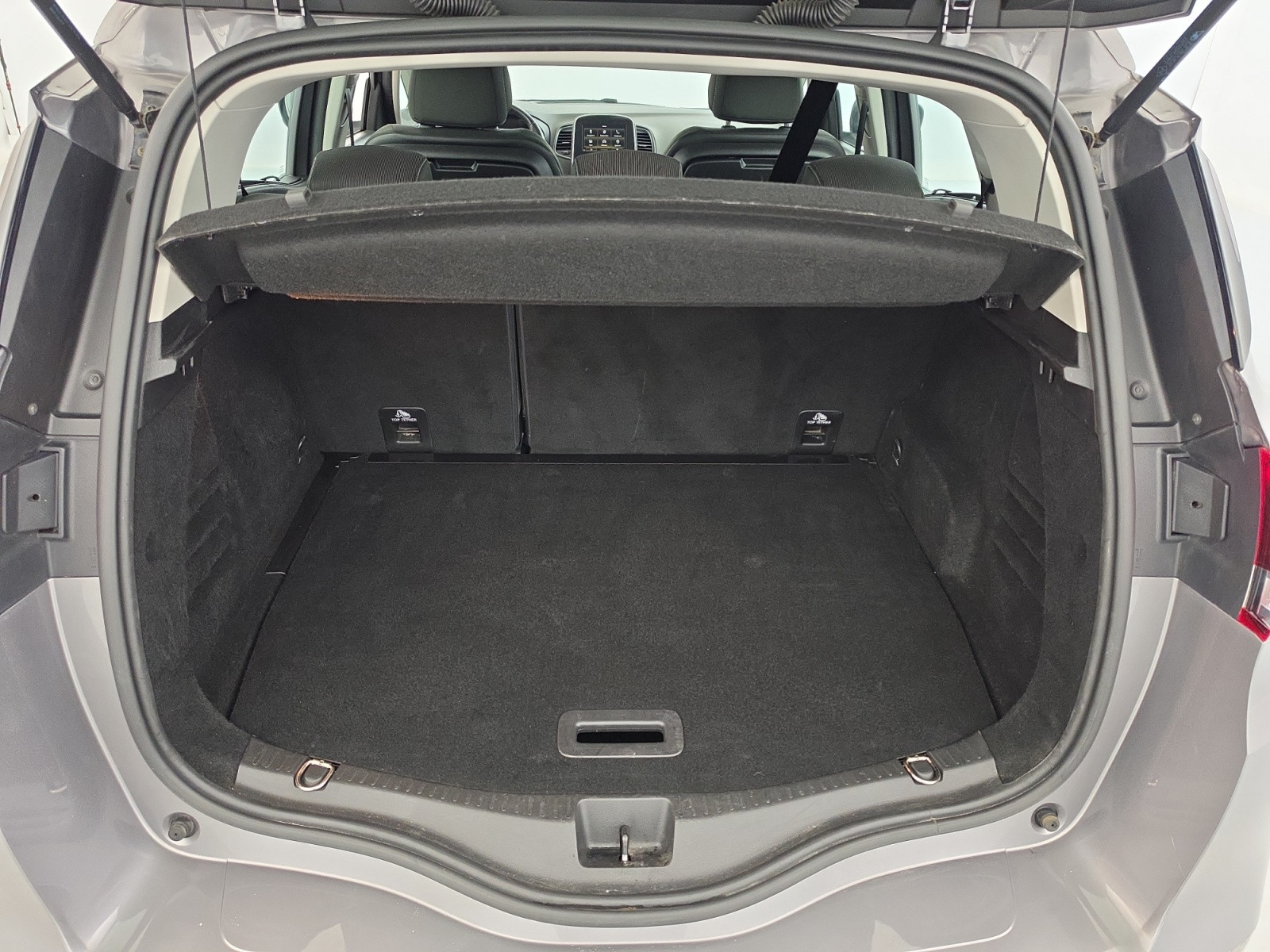 Vente en ligne Renault Scenic 4 Scenic dCi 110 Energy au prix de 13 990 €