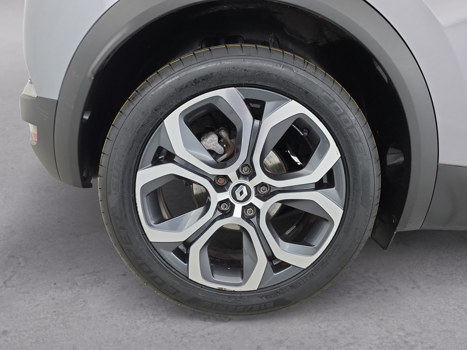 Vente en ligne Renault Captur  E-Tech hybride 145 au prix de 17 970 €