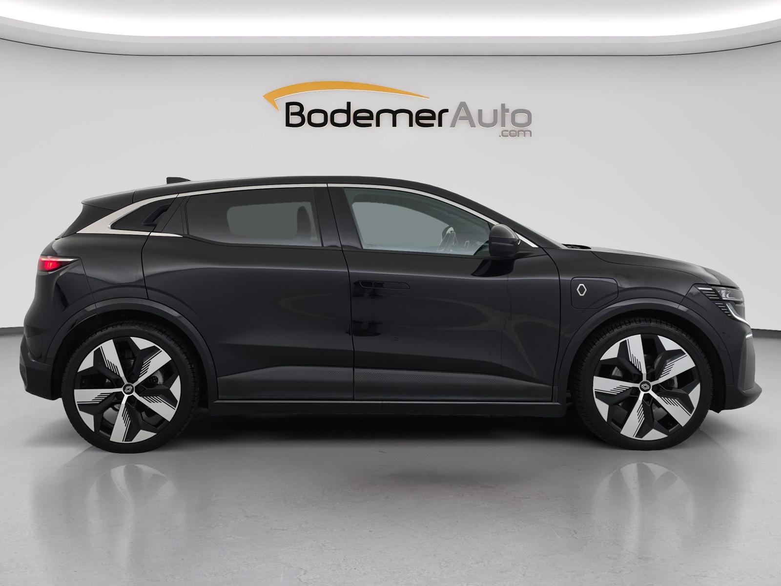 Vente en ligne Renault Megane E-Tech  EV60 220 ch super charge au prix de 23 770 €