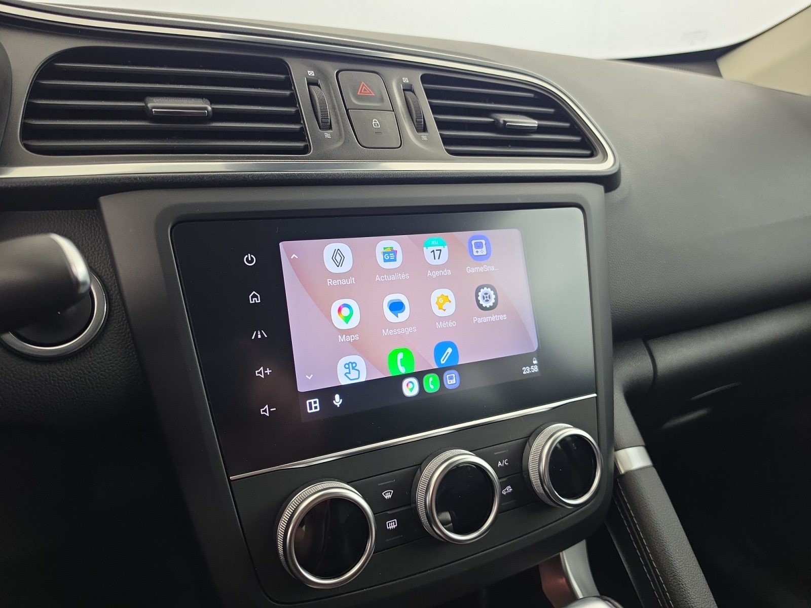 Vente en ligne Renault Kadjar  TCe 140 FAP EDC au prix de 17 390 €