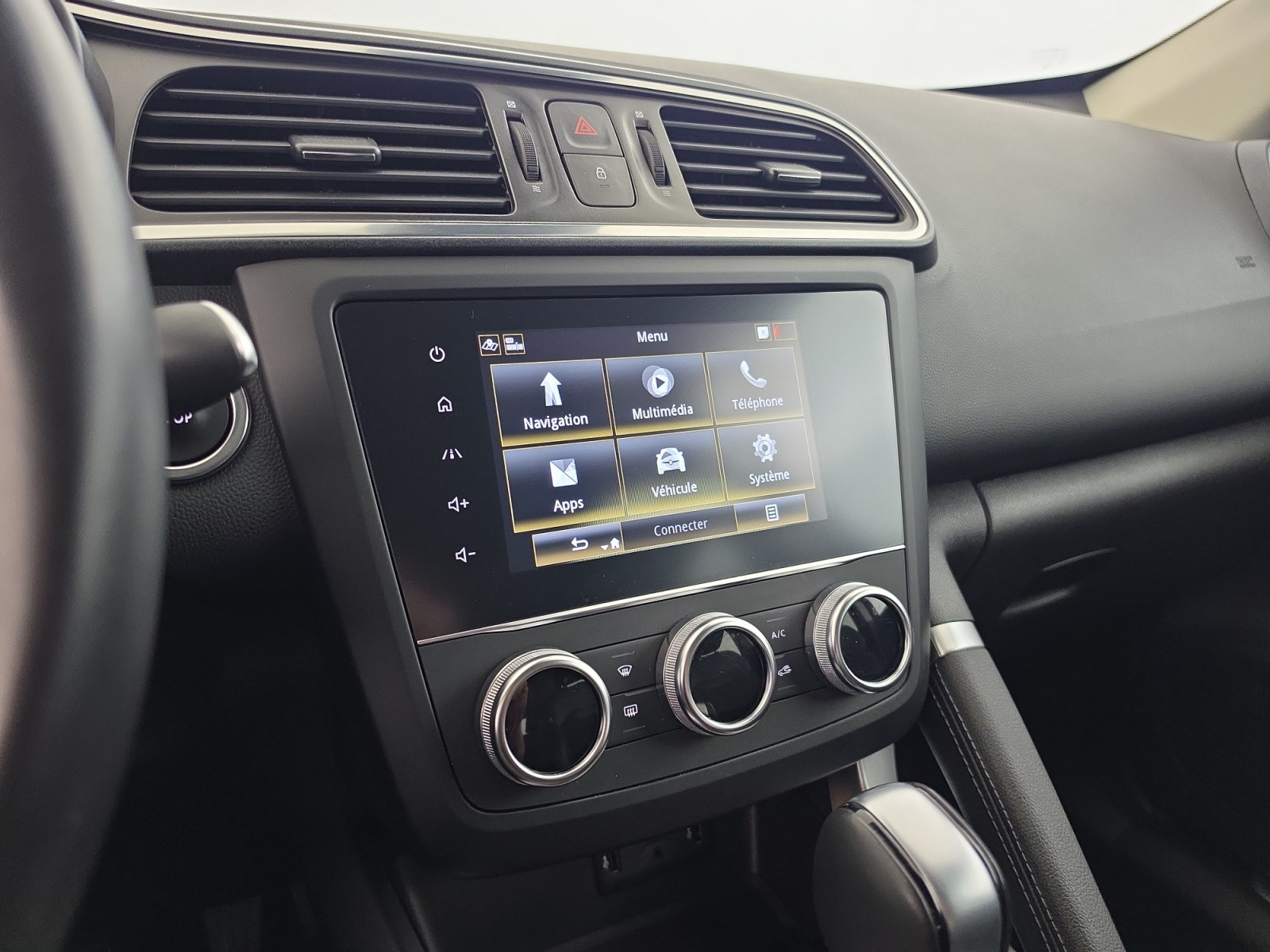 Vente en ligne Renault Kadjar  TCe 140 FAP EDC au prix de 17 390 €