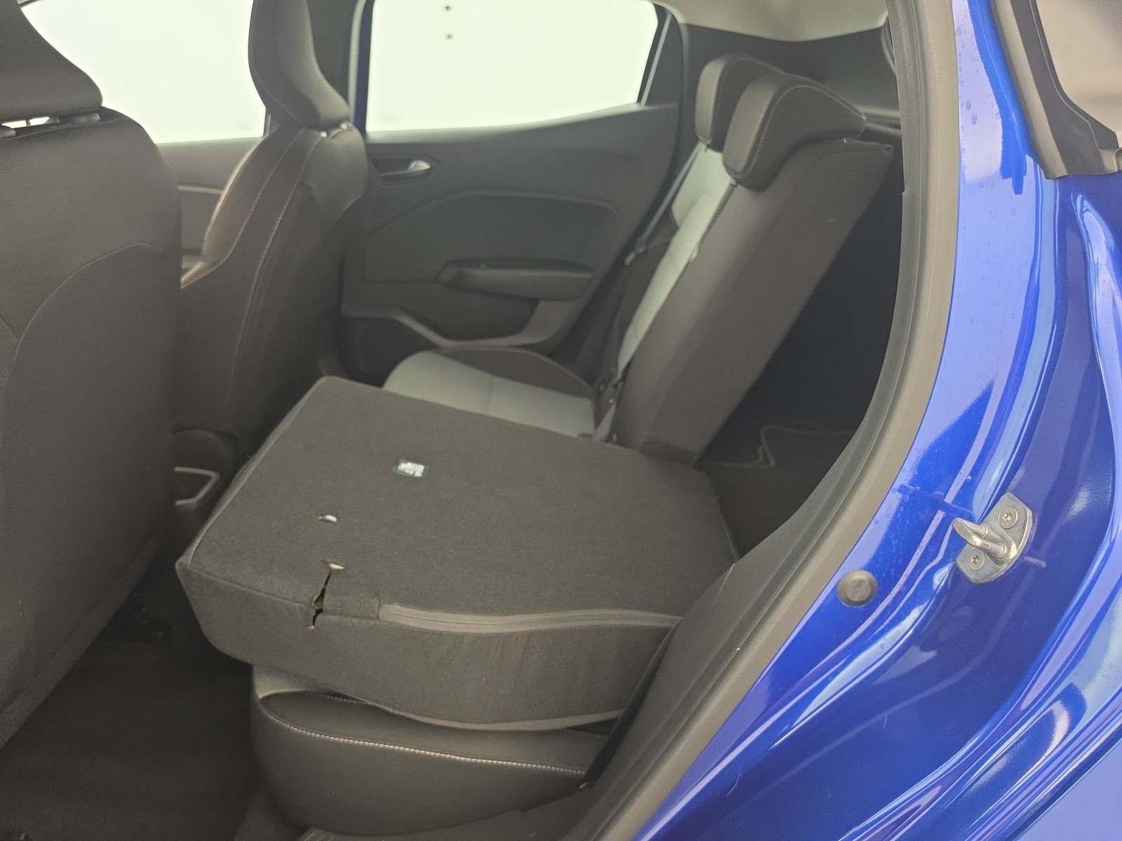Vente en ligne Renault Clio 5 Clio TCe 90 ch GSR2 au prix de 15 490 €