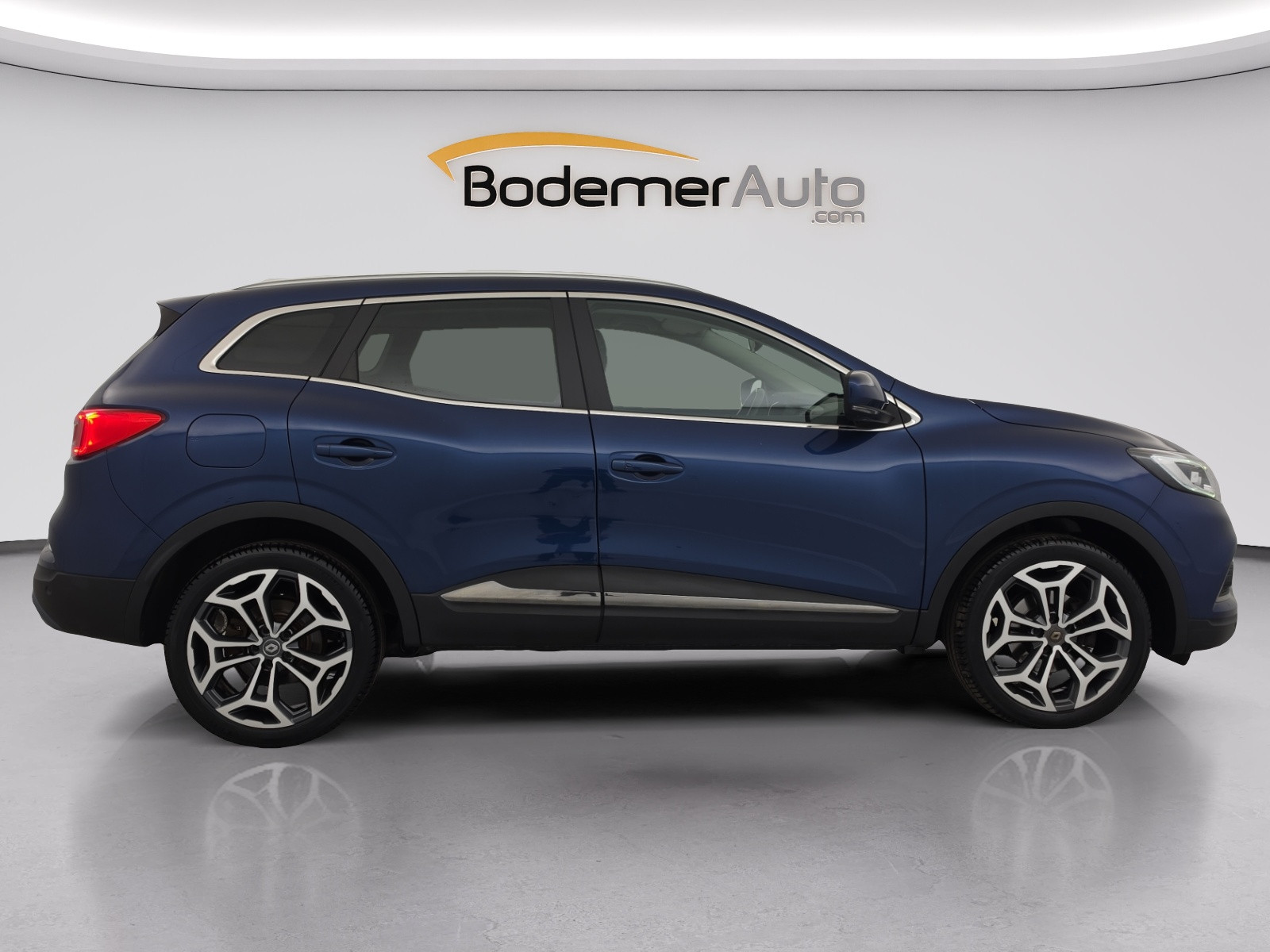 Vente en ligne Renault Kadjar  TCe 140 FAP EDC au prix de 17 390 €