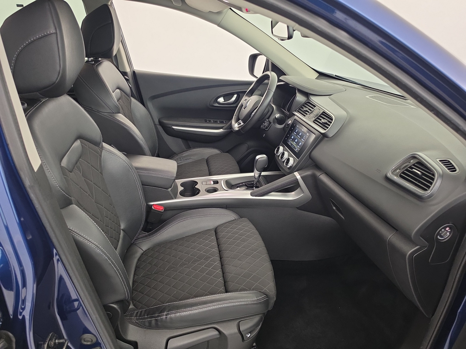 Vente en ligne Renault Kadjar  TCe 140 FAP EDC au prix de 17 390 €