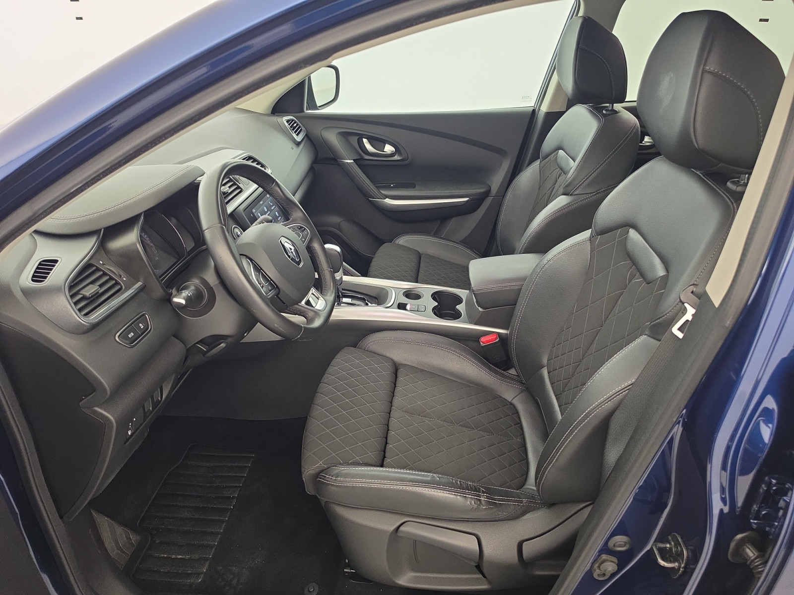 Vente en ligne Renault Kadjar  TCe 140 FAP EDC au prix de 17 390 €