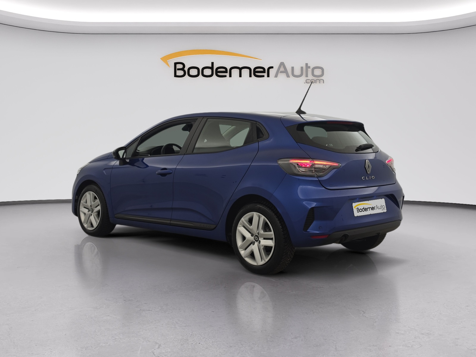 Vente en ligne Renault Clio 5 Clio TCe 90 ch GSR2 au prix de 15 490 €