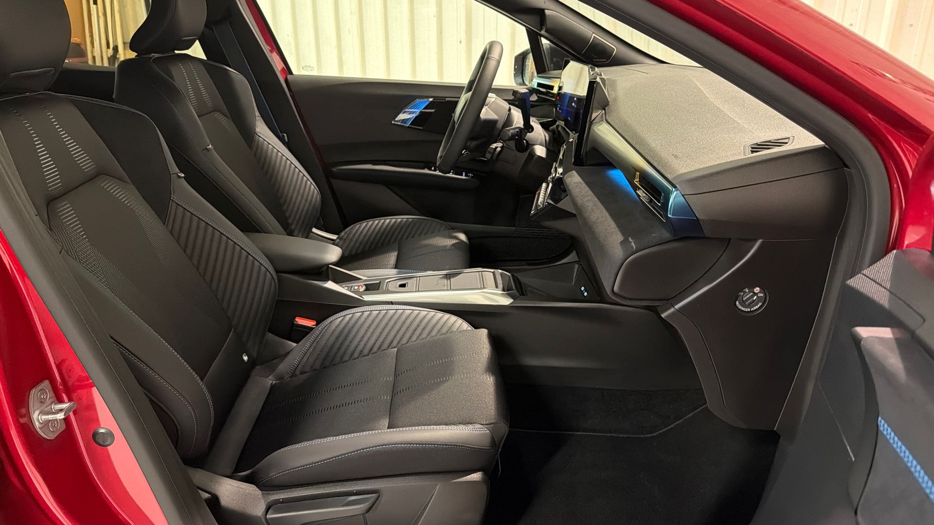 Vente en ligne Renault Clio 6 Clio E-Tech full hybrid 160 ch au prix de 30 800 €