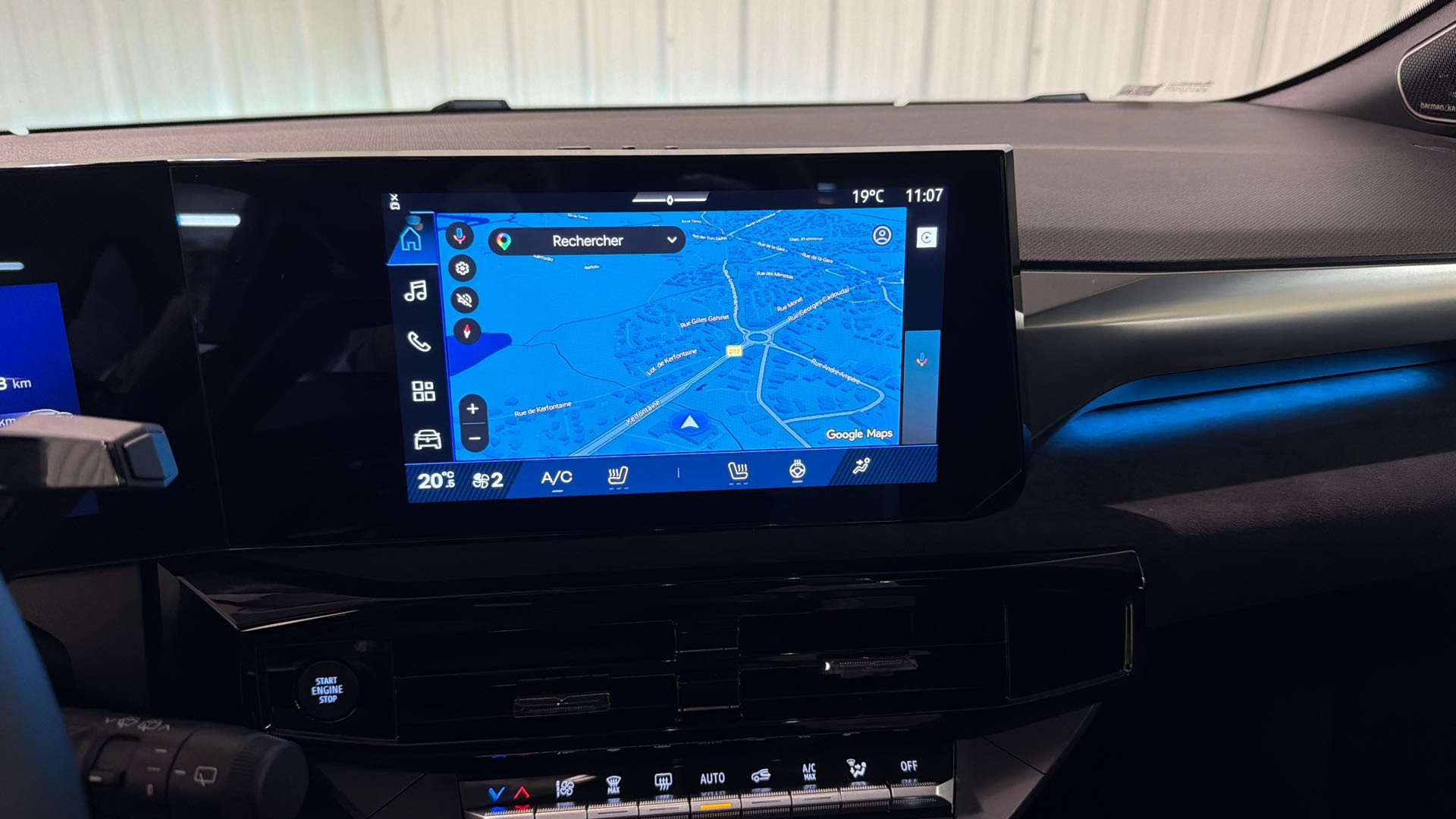 Vente en ligne Renault Clio 6 Clio E-Tech full hybrid 160 ch au prix de 30 800 €