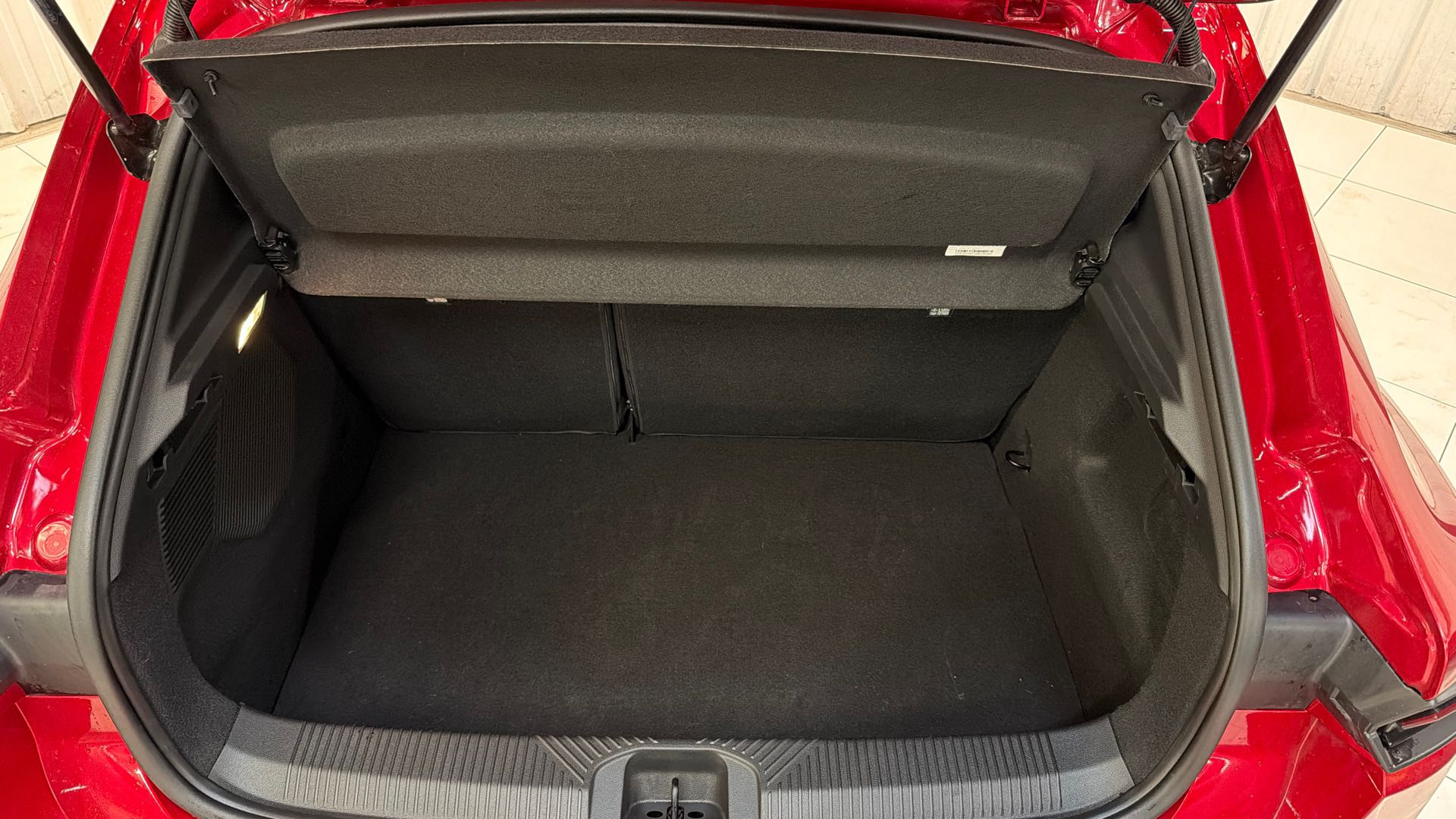 Vente en ligne Renault Clio 6 Clio E-Tech full hybrid 160 ch au prix de 30 800 €