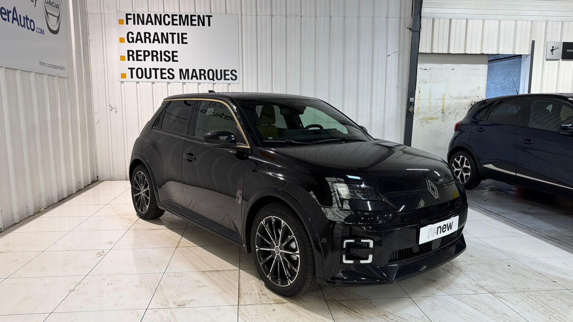 Vente en ligne Renault R5 E-Tech  150 ch autonomie confort au prix de 34 900 €