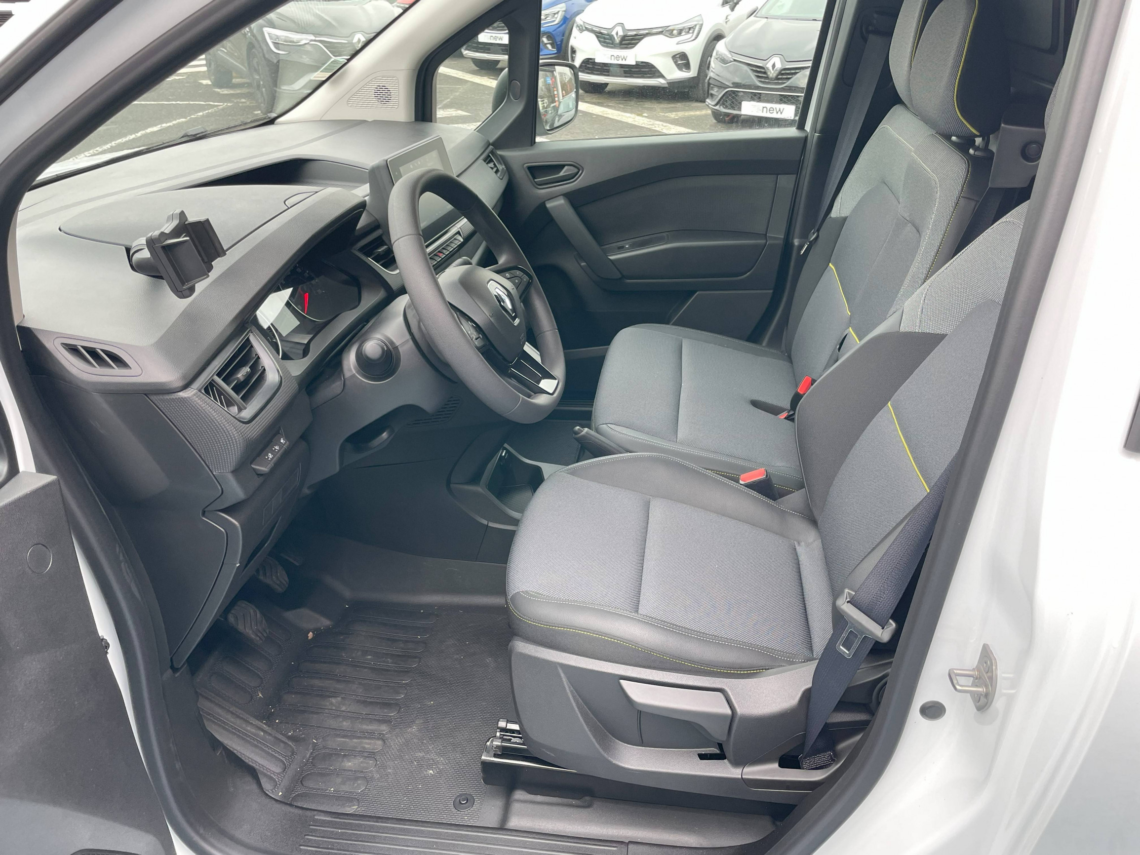 Vente en ligne Renault Kangoo Van E-Tech  FG TOLE L1 AC11 GSR2 au prix de 26 900 €