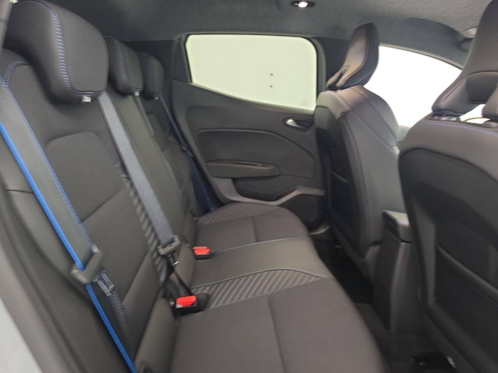 Vente en ligne Renault Clio 5 Clio TCe 90 au prix de 18 990 €