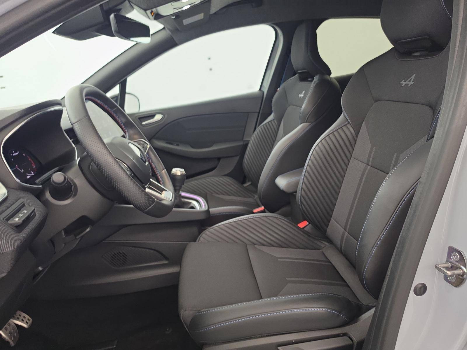 Vente en ligne Renault Clio 5 Clio TCe 90 au prix de 18 990 €