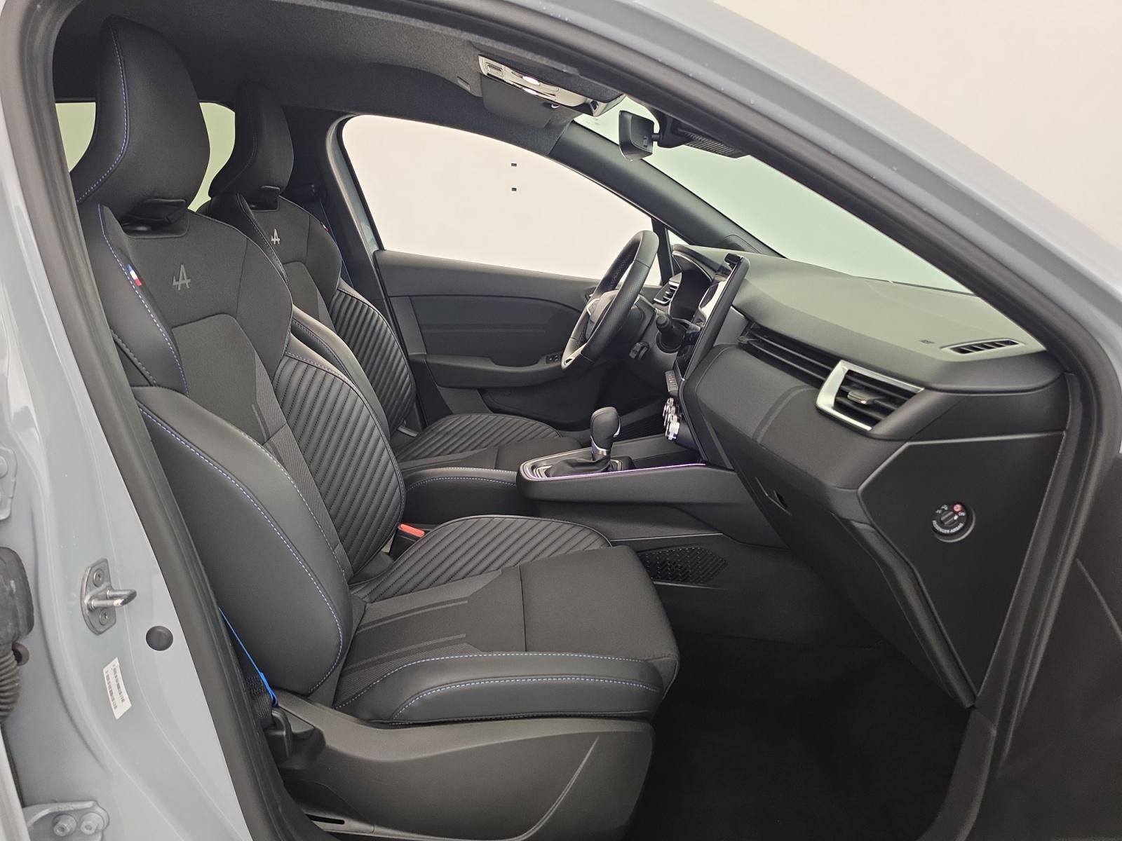 Vente en ligne Renault Clio 5 Clio E-Tech full hybrid 145 ch GSR2 au prix de 22 470 €