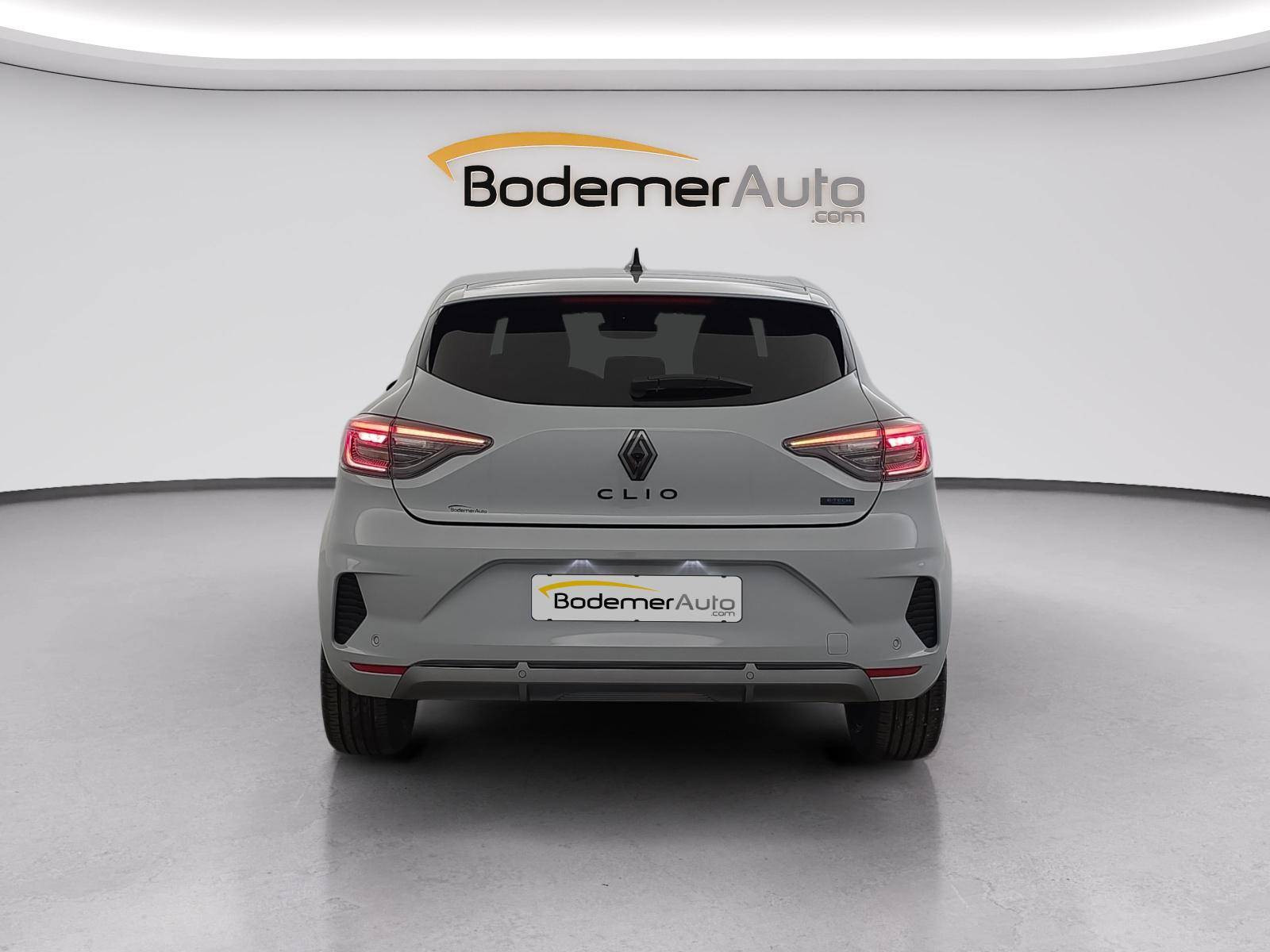 Vente en ligne Renault Clio 5 Clio E-Tech full hybrid 145 ch GSR2 au prix de 22 470 €