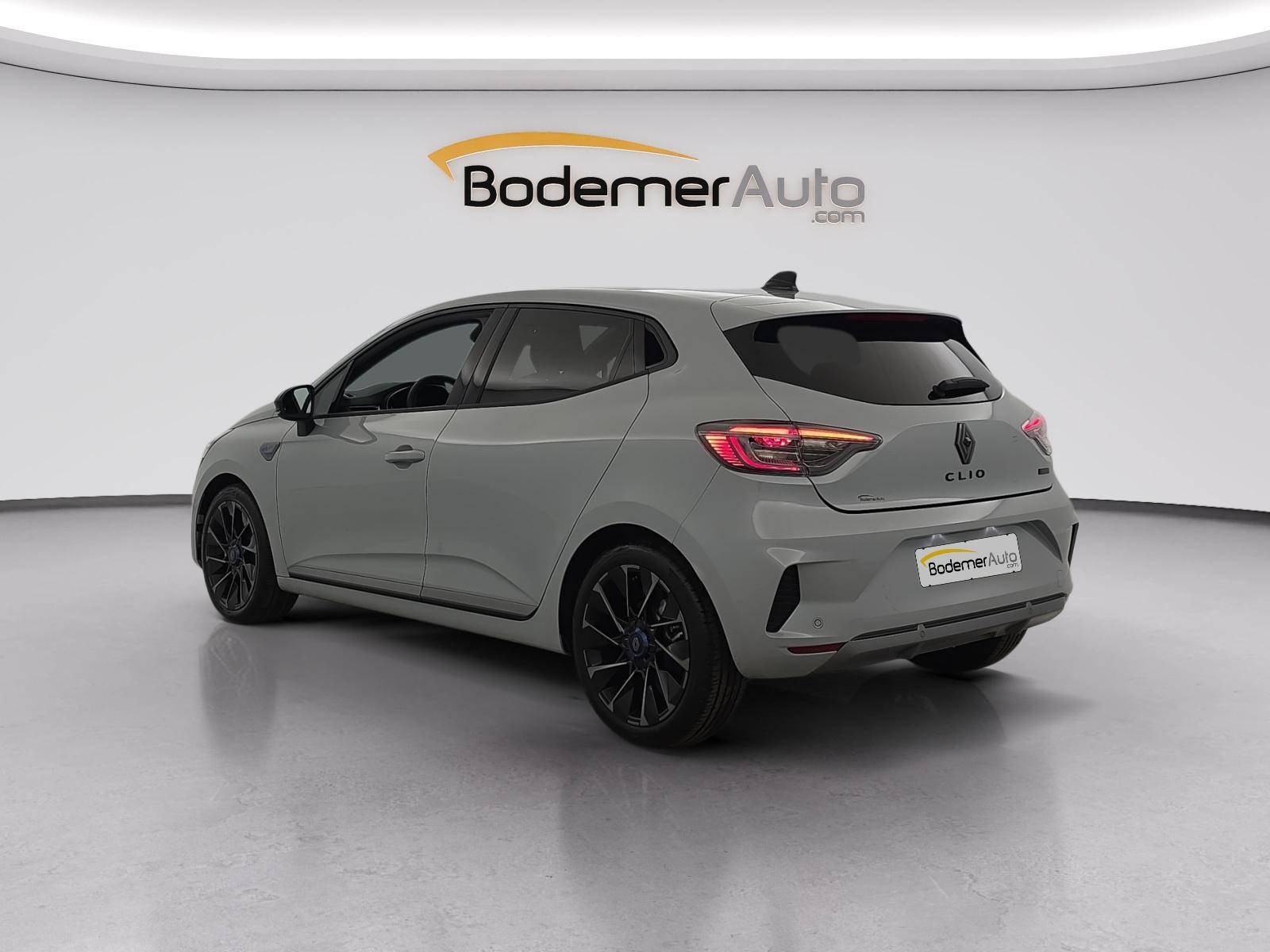 Vente en ligne Renault Clio 5 Clio E-Tech full hybrid 145 ch GSR2 au prix de 22 470 €