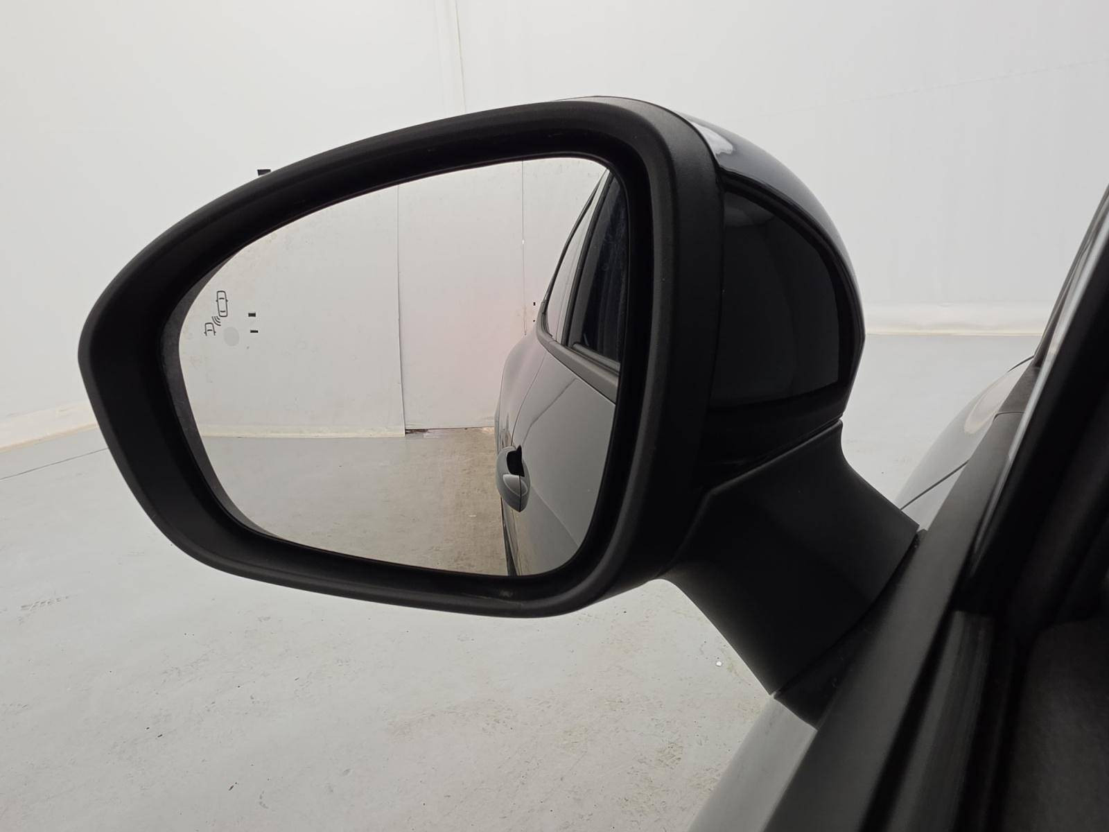 Vente en ligne Renault Clio 5 Clio E-Tech full hybrid 145 ch GSR2 au prix de 21 970 €