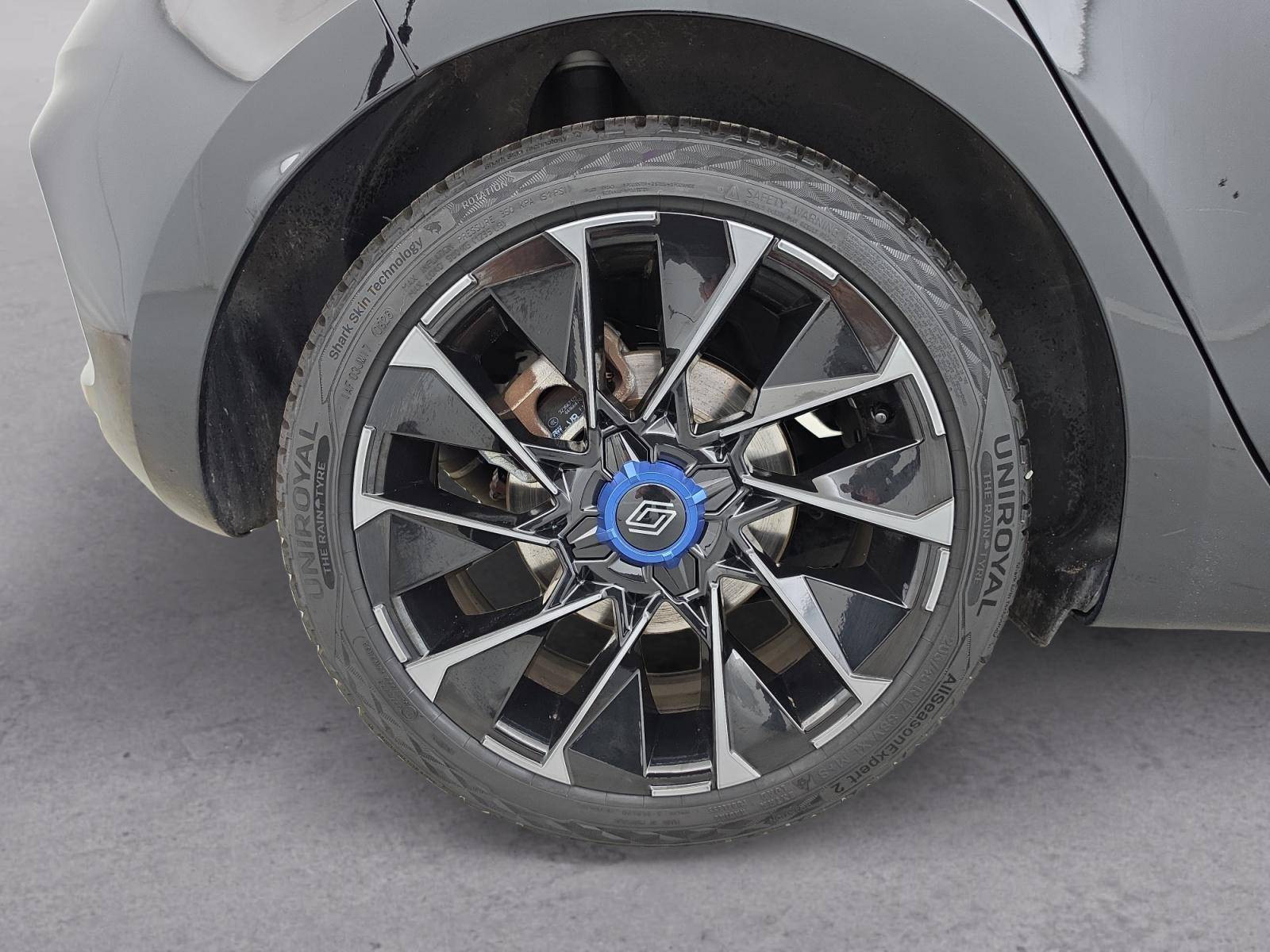 Vente en ligne Renault Clio 5 Clio E-Tech full hybrid 145 ch GSR2 au prix de 21 970 €