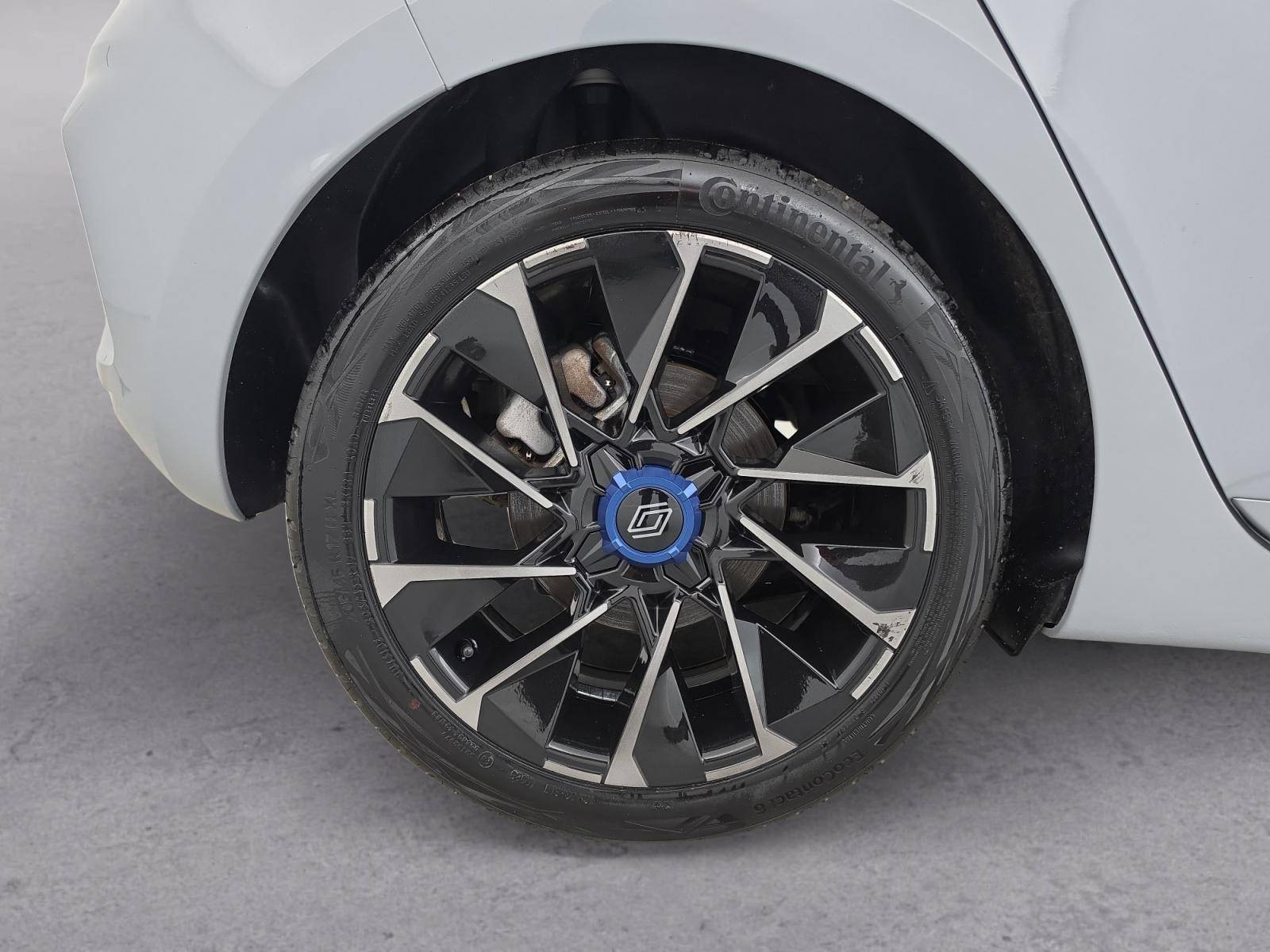 Vente en ligne Renault Clio 5 Clio E-Tech full hybrid 145 ch GSR2 au prix de 22 470 €
