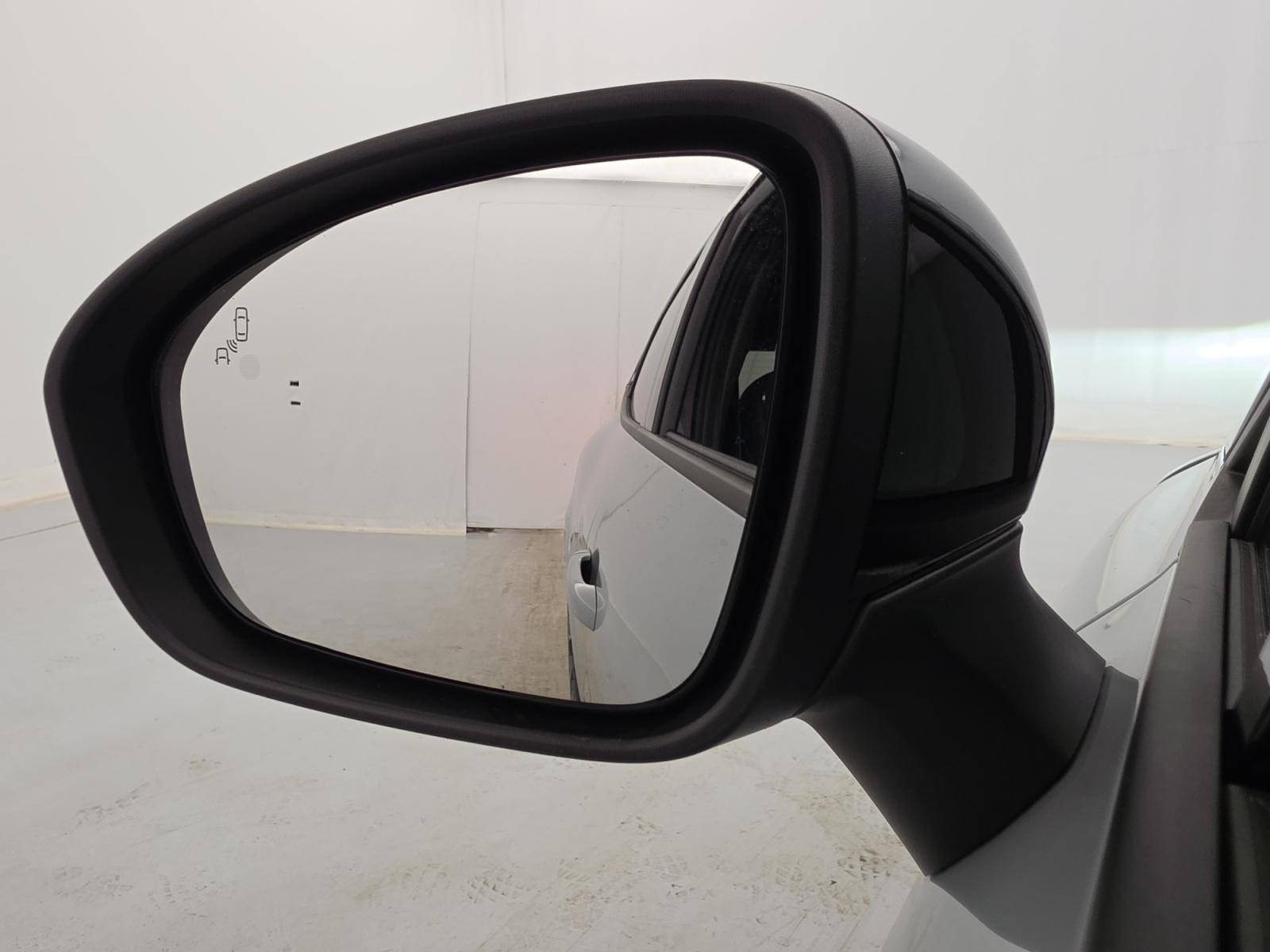 Vente en ligne Renault Clio 5 Clio E-Tech full hybrid 145 ch GSR2 au prix de 22 470 €