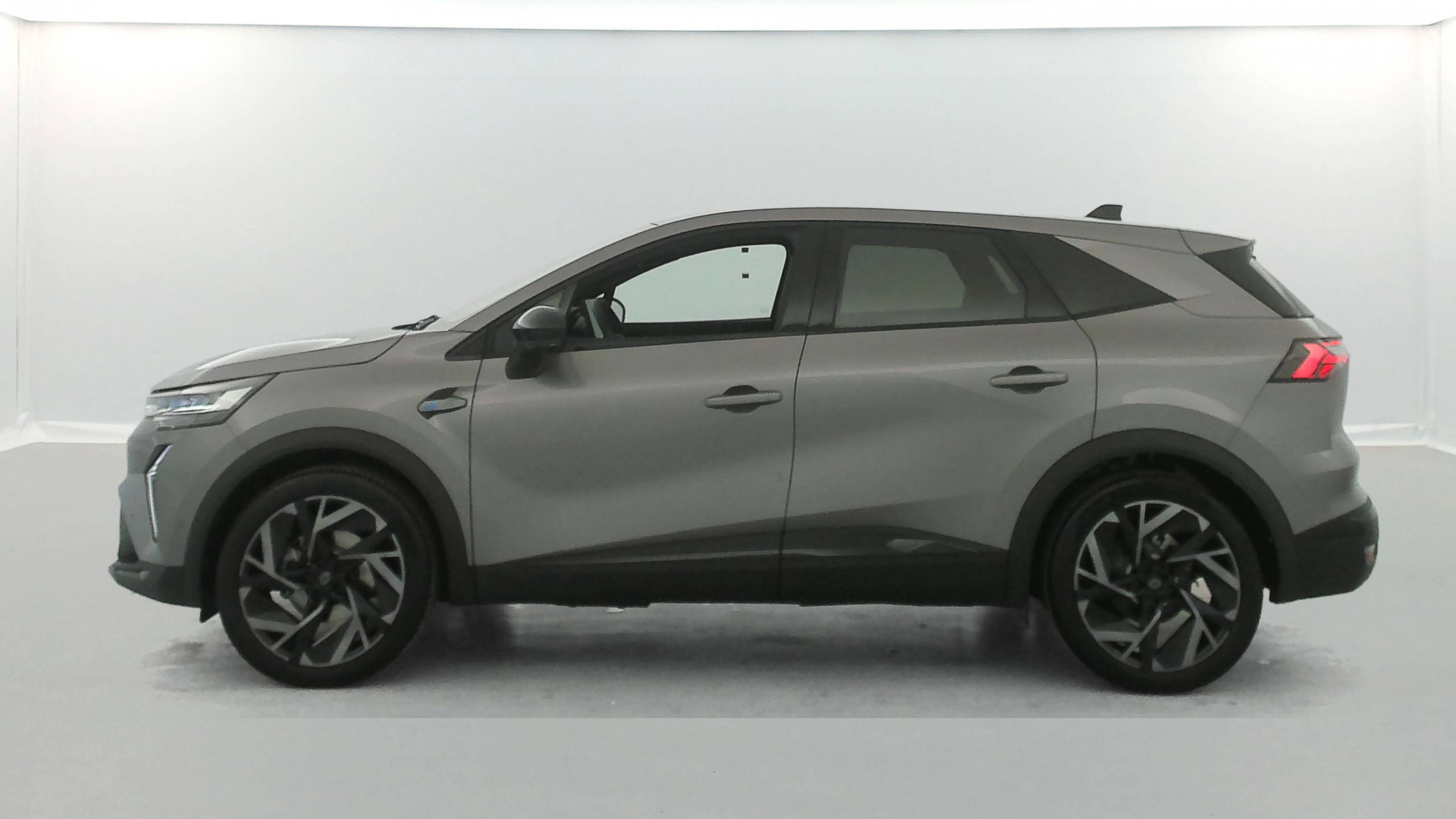 Renault Symbioz  E-Tech full hybrid 145 occasion de 2025 en vente à Auray