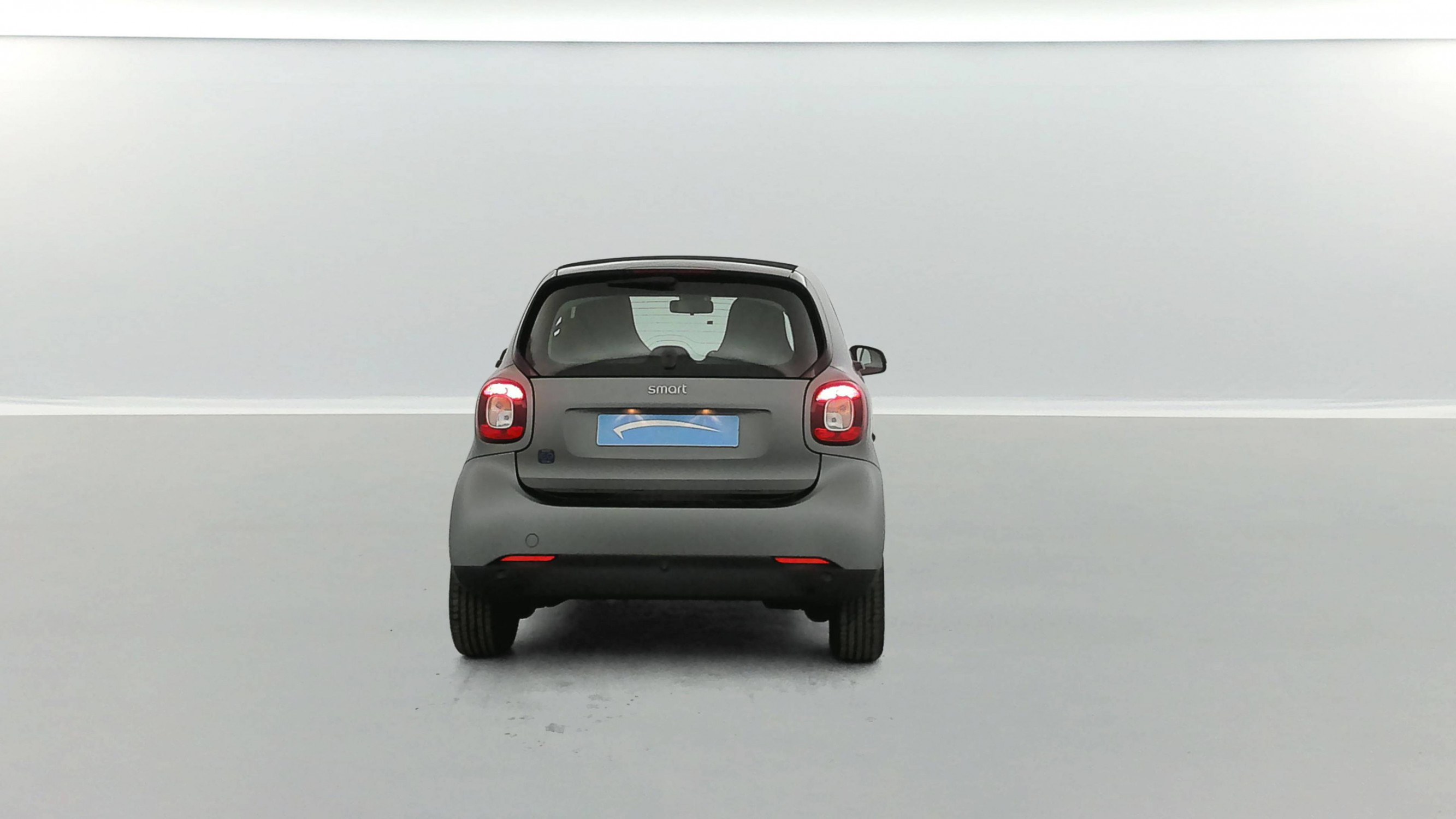 Vente en ligne Smart ForTwo Coupe Fortwo Coupé 82 ch au prix de 14 970 €