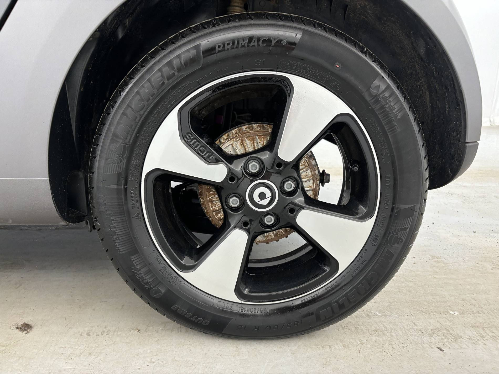 Vente en ligne Smart ForTwo Coupe Fortwo Coupé 82 ch au prix de 14 970 €