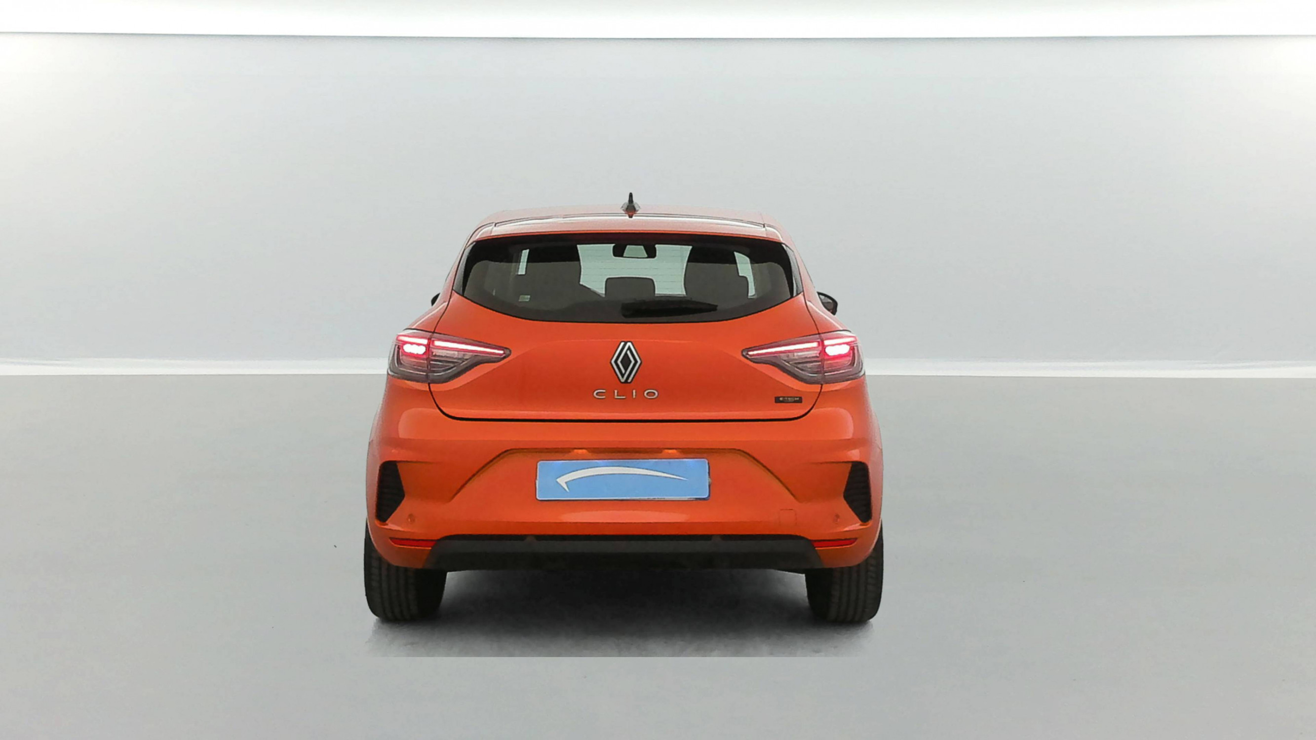 Vente en ligne Renault Clio 5 Clio E-Tech full hybrid 145 ch GSR2 au prix de 18 490 €