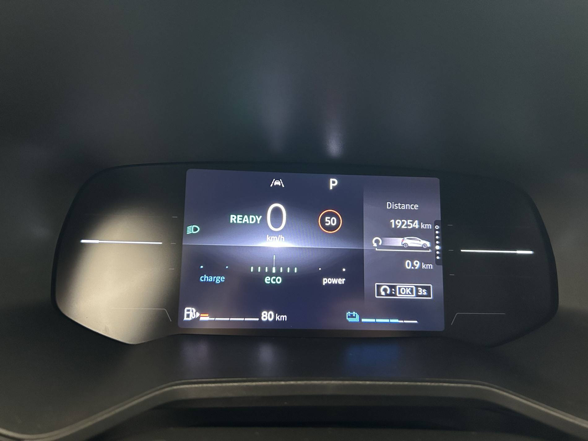Vente en ligne Renault Clio 5 Clio E-Tech full hybrid 145 ch GSR2 au prix de 18 490 €