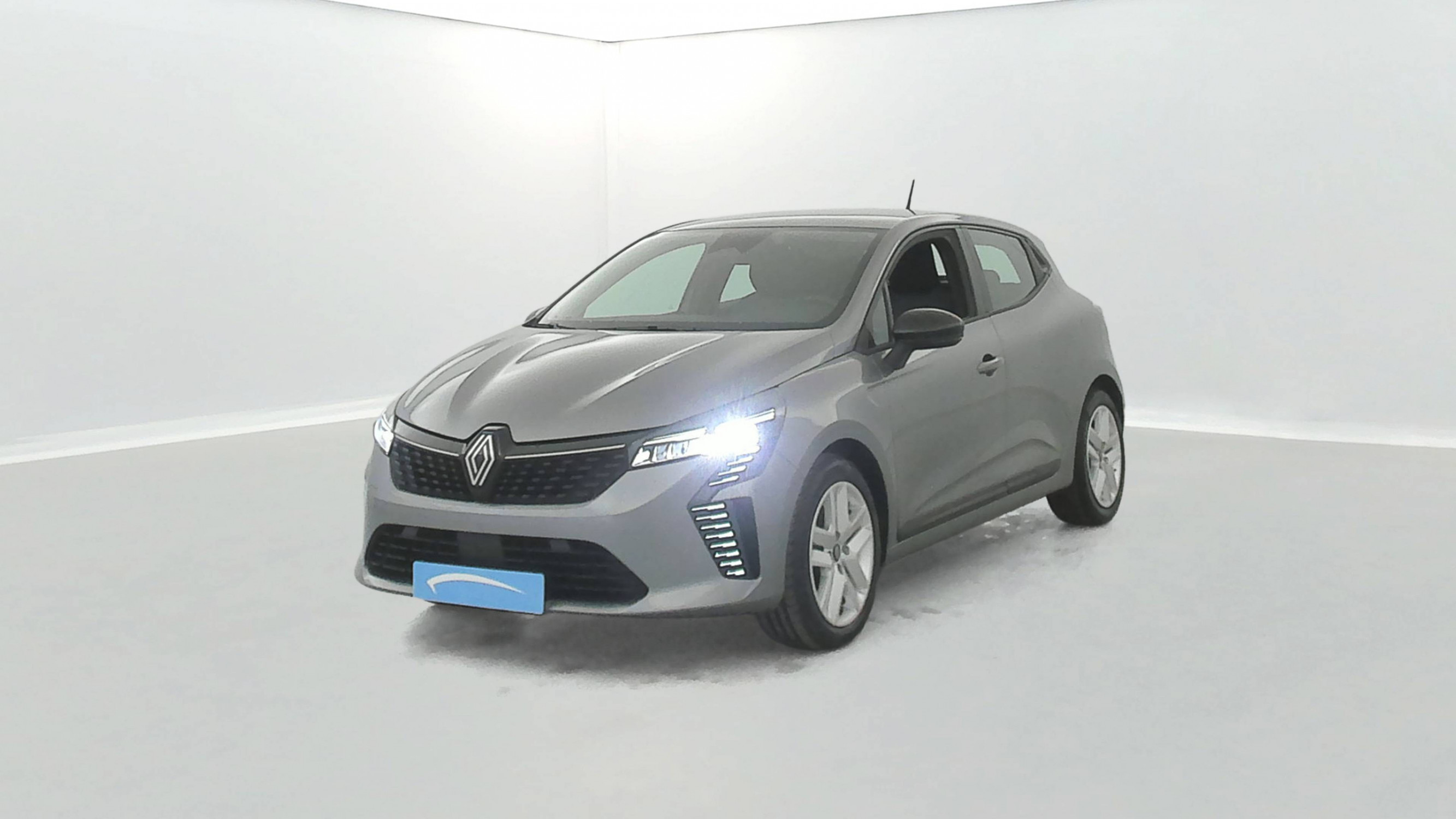 Vente en ligne Renault Clio 5 Clio E-Tech full hybrid 145 ch GSR2 au prix de 19 690 €