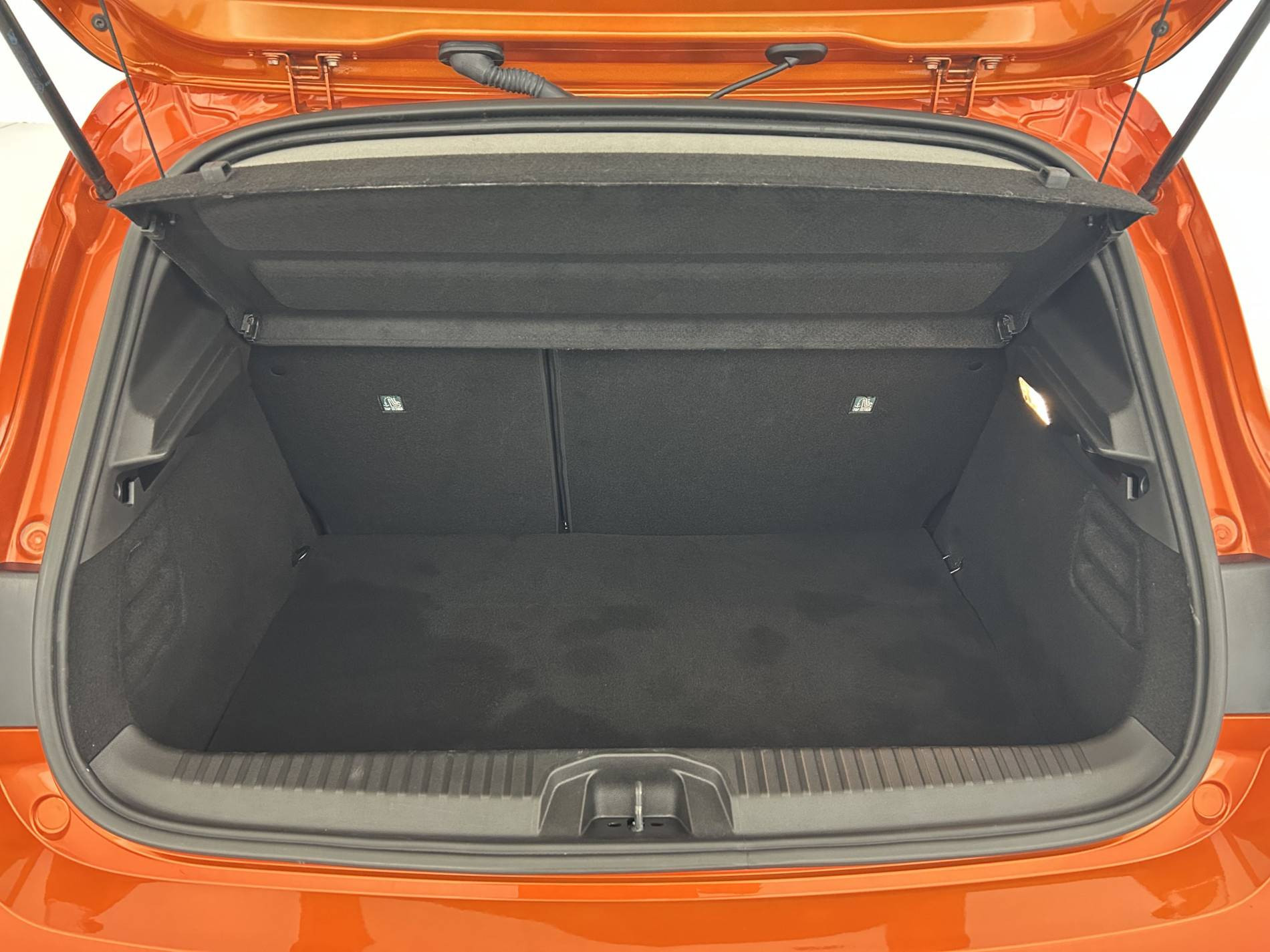 Vente en ligne Renault Clio 5 Clio E-Tech full hybrid 145 au prix de 19 490 €