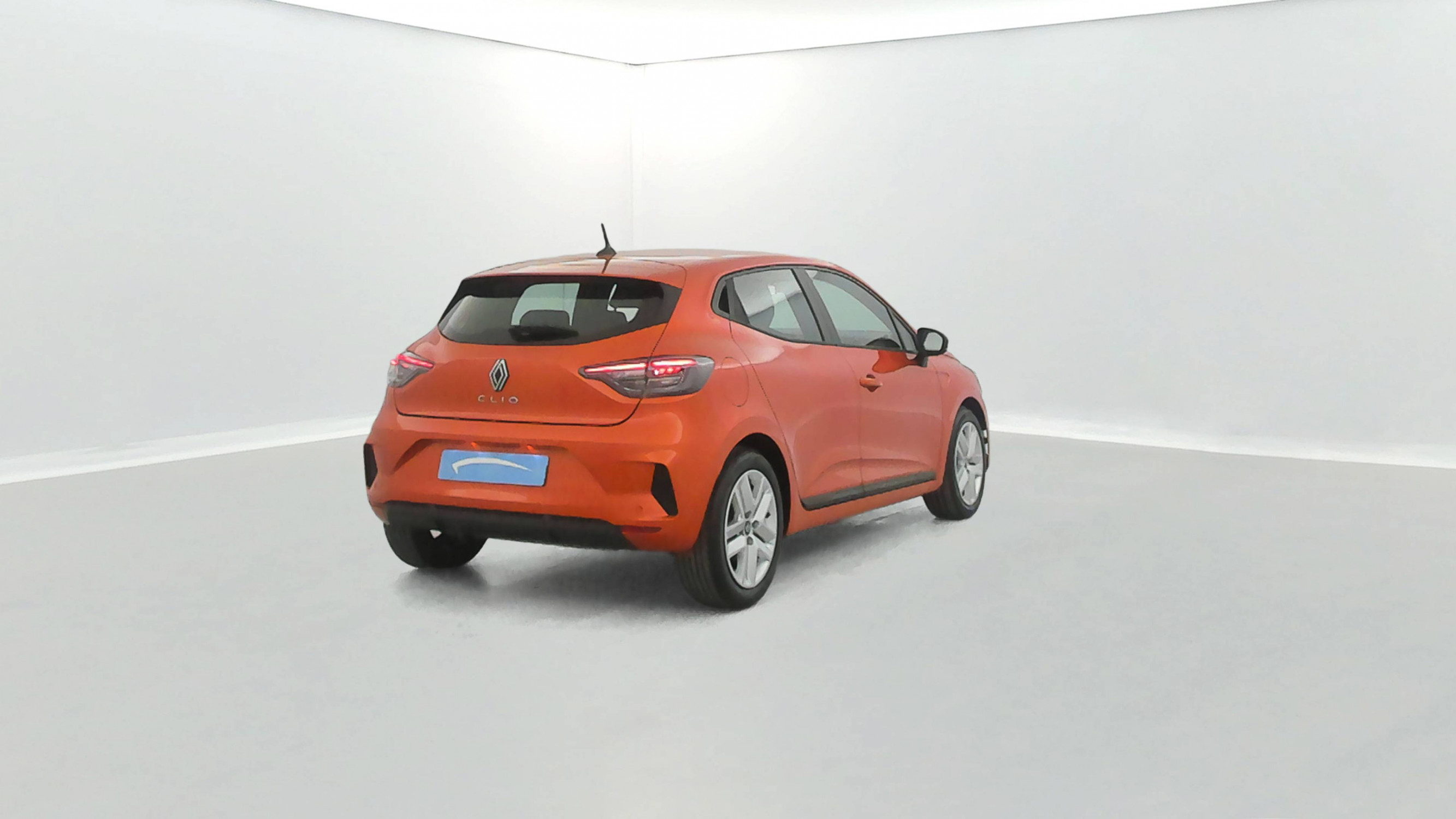 Vente en ligne Renault Clio 5 Clio E-Tech full hybrid 145 au prix de 19 490 €