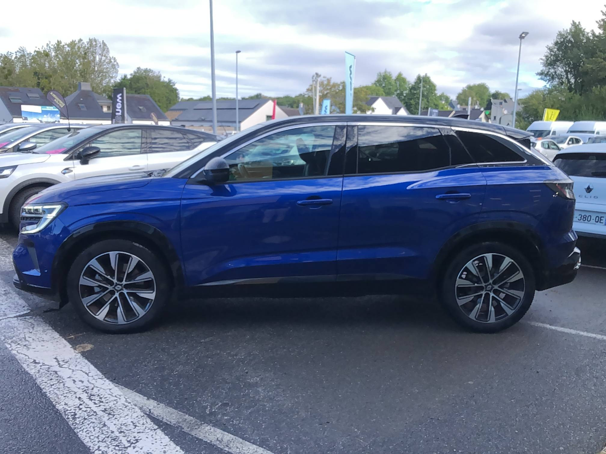 Renault Austral  E-Tech hybrid 200 occasion de 2023 en vente à Auray