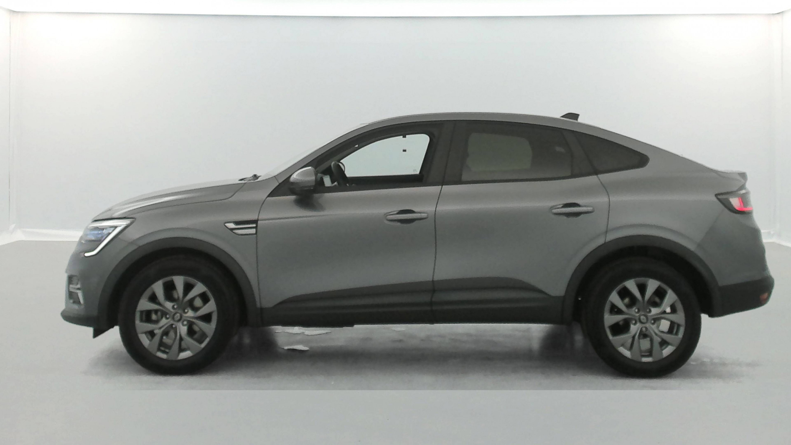 Renault Arkana  E-Tech 145 - 23 occasion de 2024 en vente à Auray