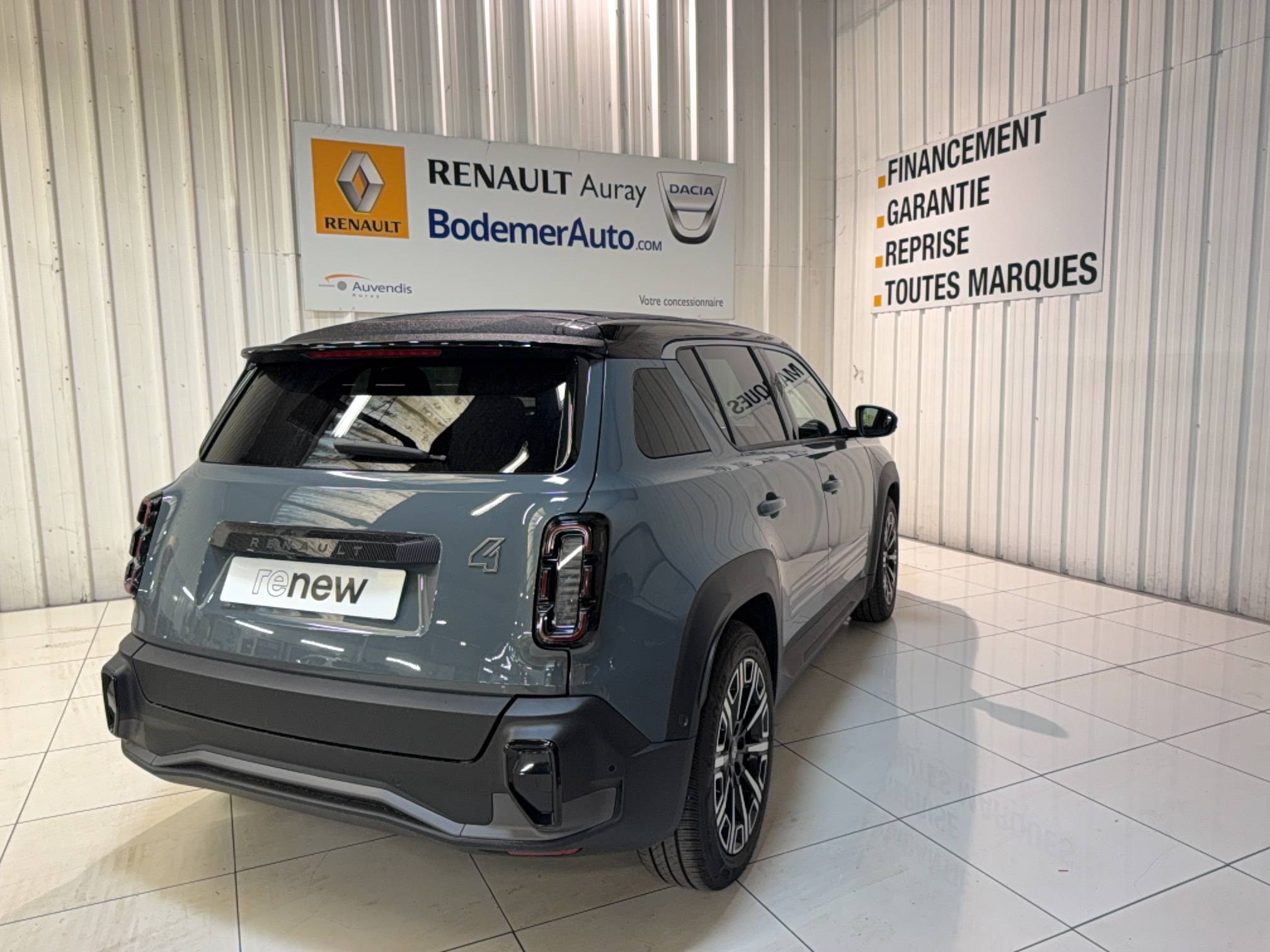 Vente en ligne Renault R4 E-Tech  150 ch autonomie confort au prix de 40 390 €