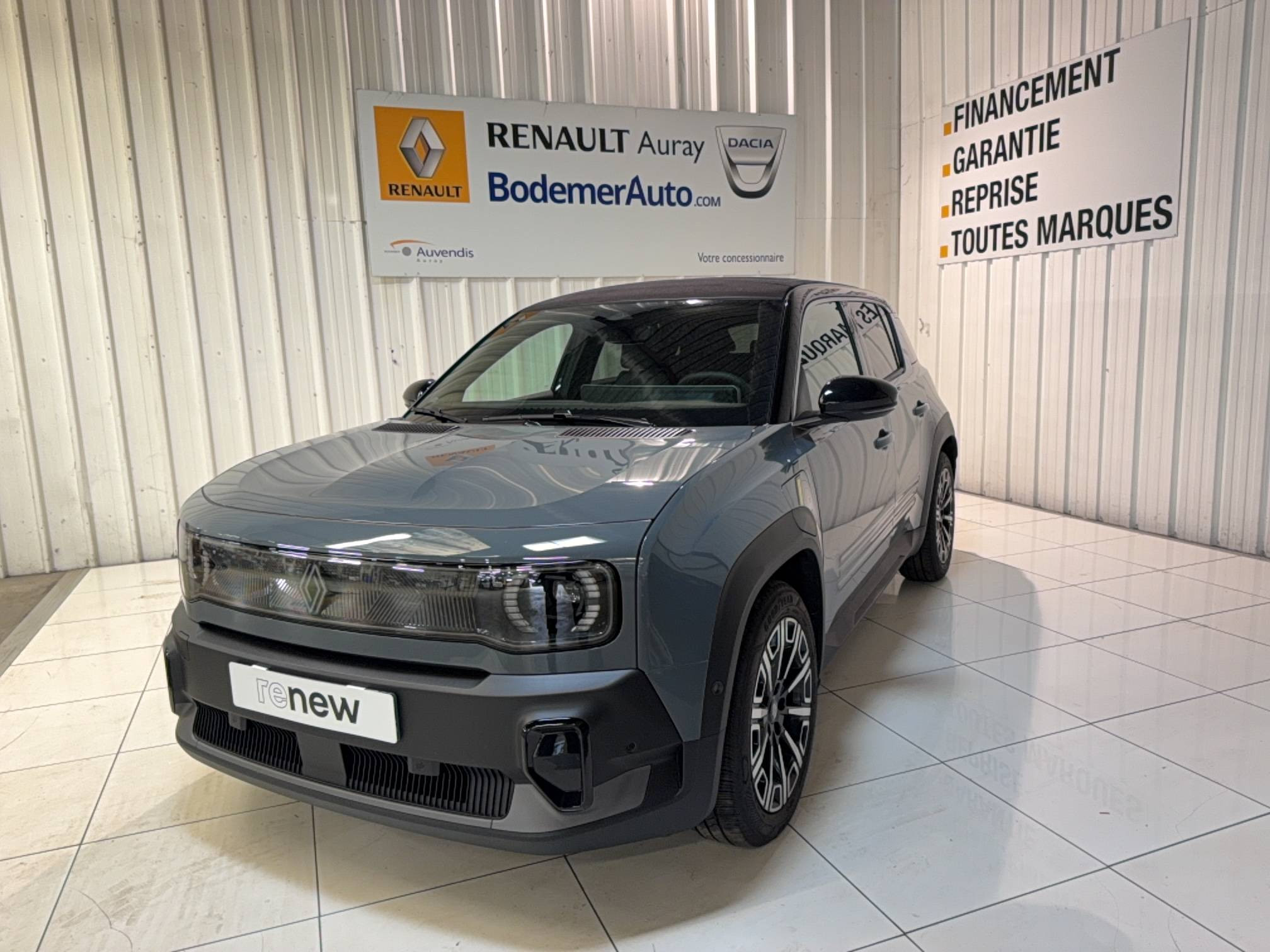 Vente en ligne Renault R4 E-Tech  150 ch autonomie confort au prix de 40 390 €