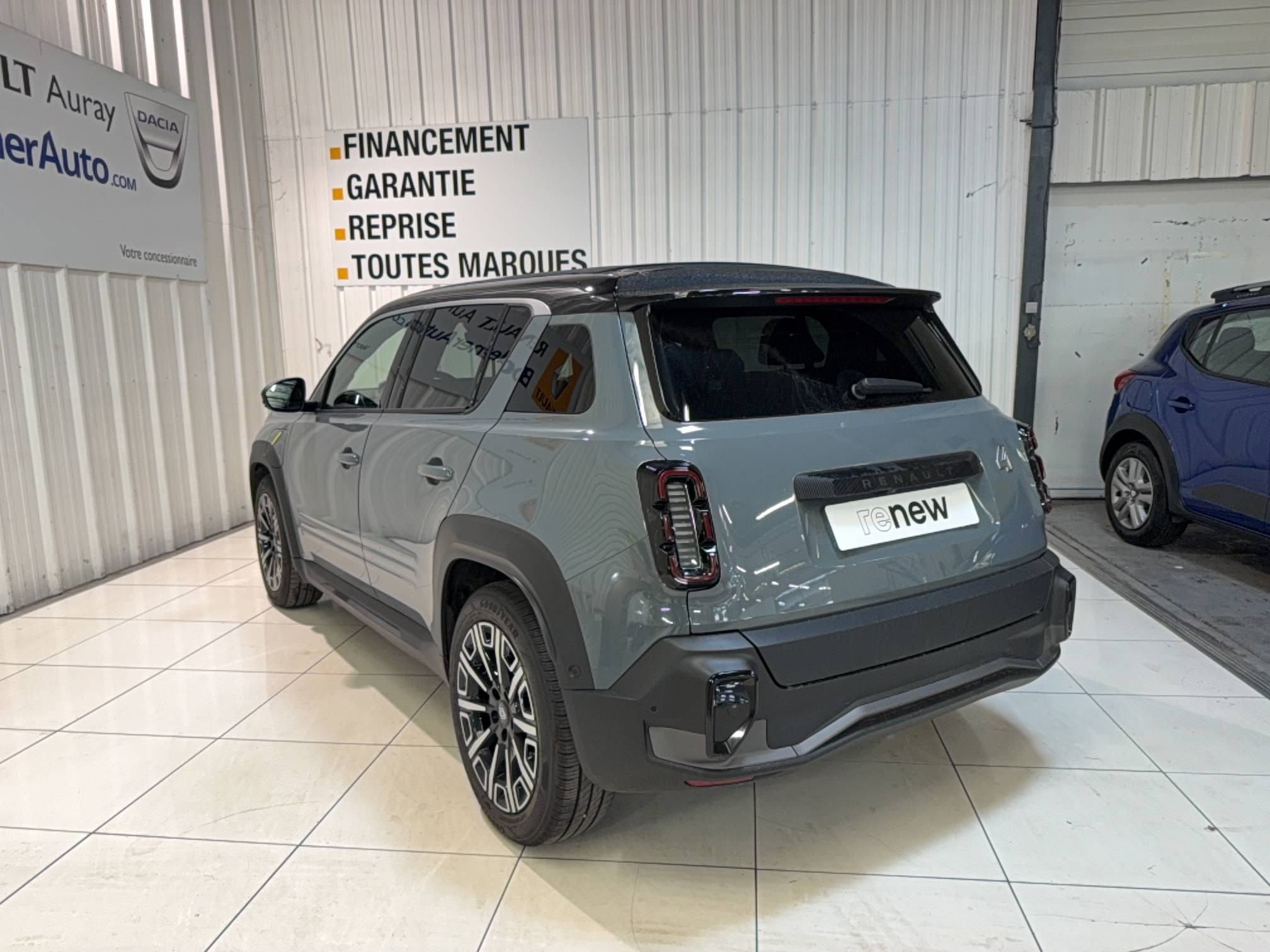 Vente en ligne Renault R4 E-Tech  150 ch autonomie confort au prix de 40 390 €