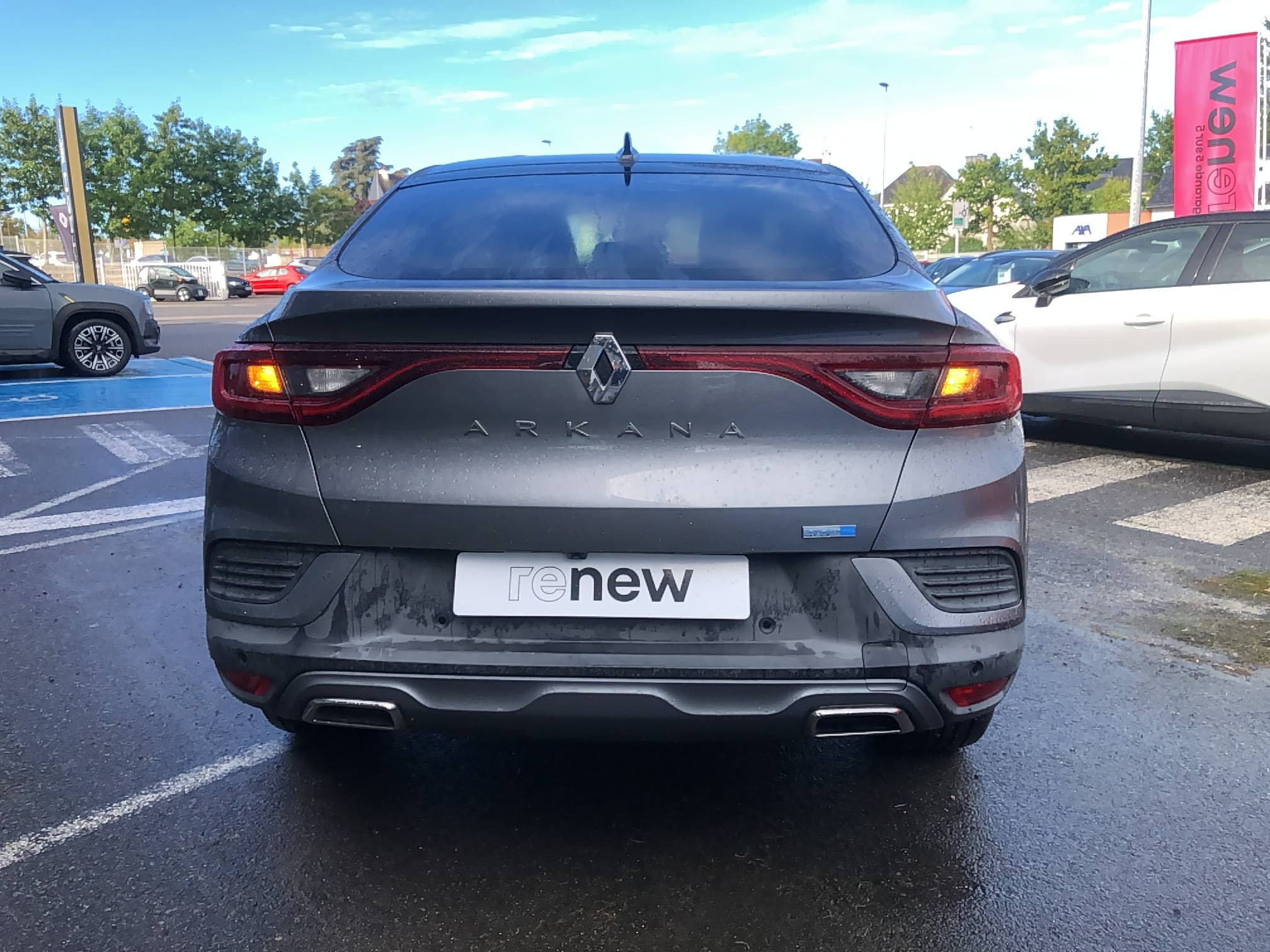 Vente en ligne Renault Arkana  E-Tech 145 - 21B au prix de 21 990 €