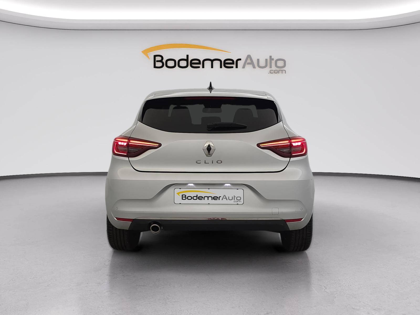 Vente en ligne Renault Clio 5 Clio TCe 90 au prix de 14 490 €